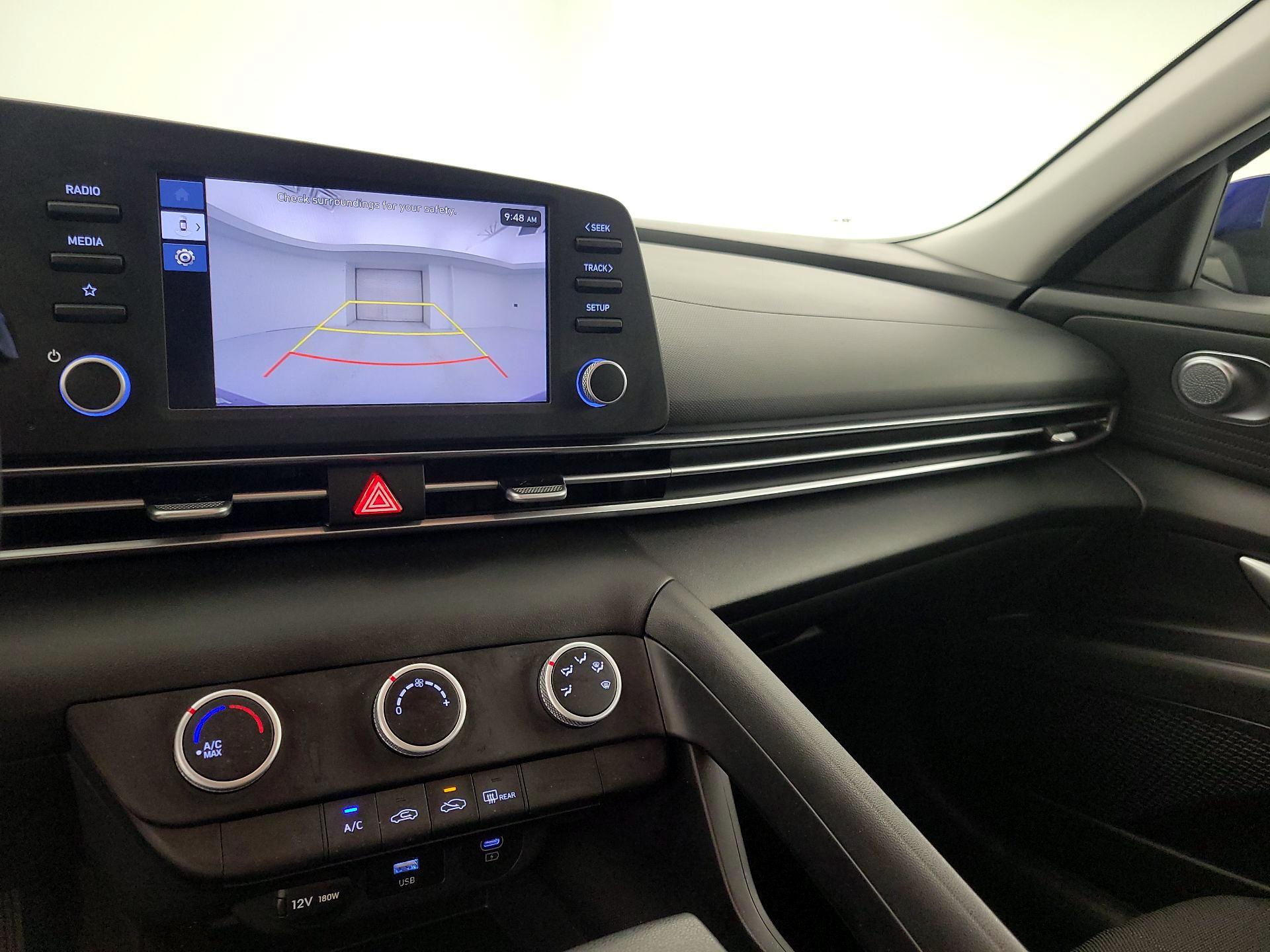 Thumbnail: 2024 Hyundai Elantra - 14