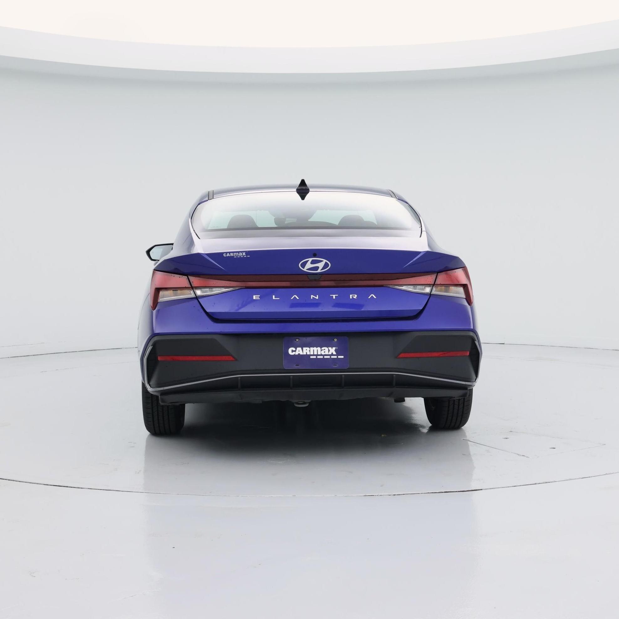 Thumbnail: 2024 Hyundai Elantra - 6