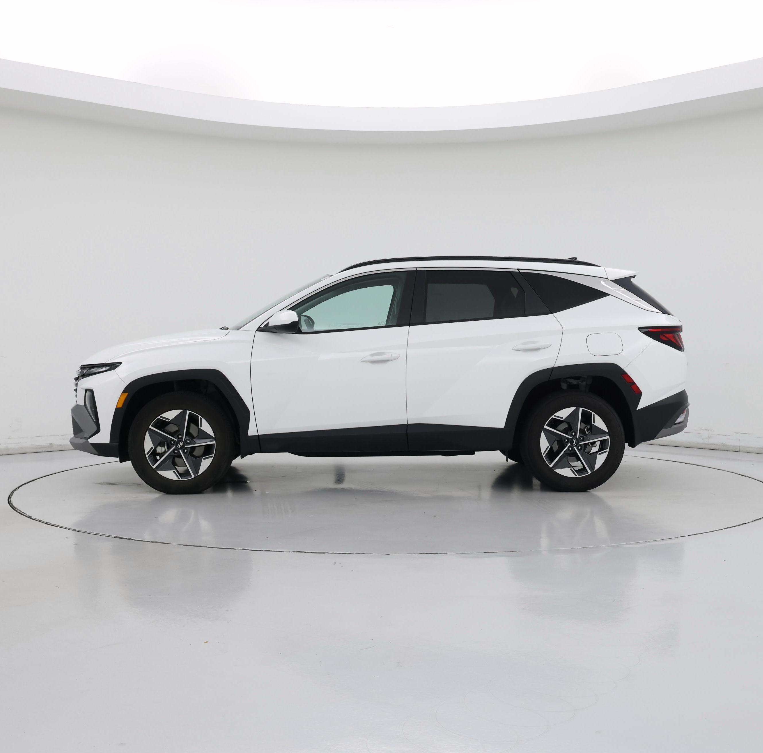 Thumbnail: 2025 Hyundai Tucson - 3
