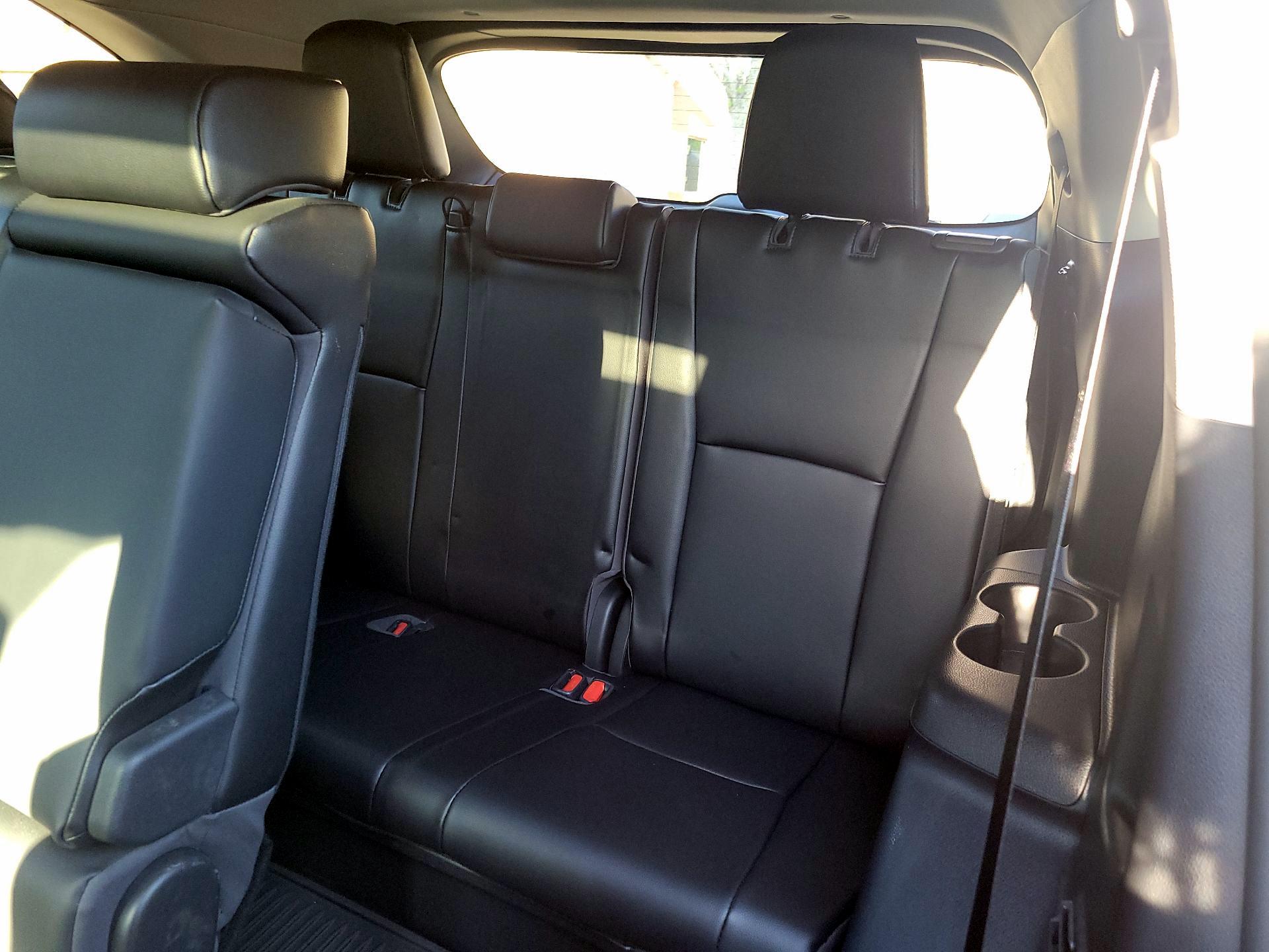 Thumbnail: 2021 Toyota Highlander - 20