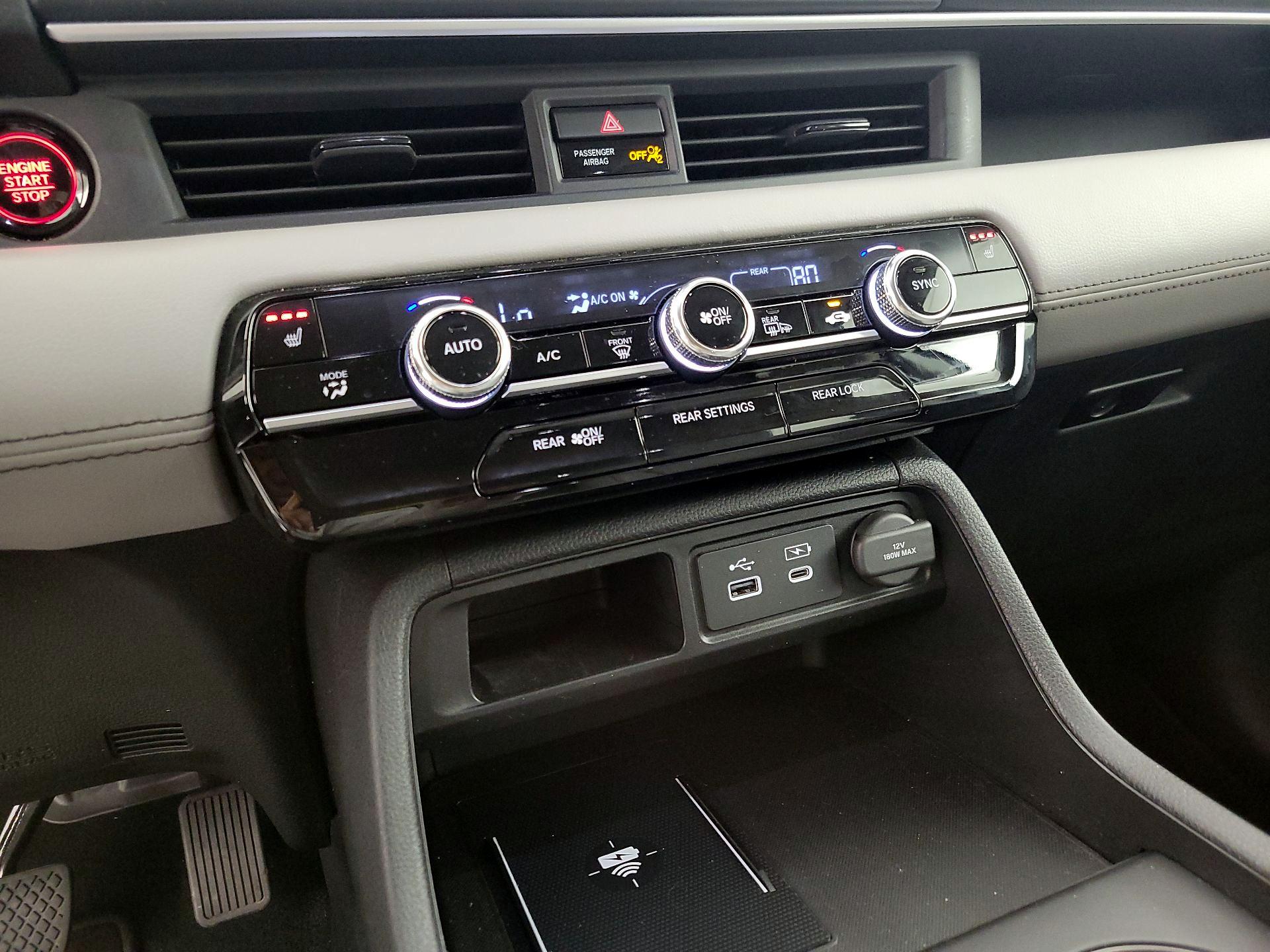 Thumbnail: 2024 Honda Pilot - 16