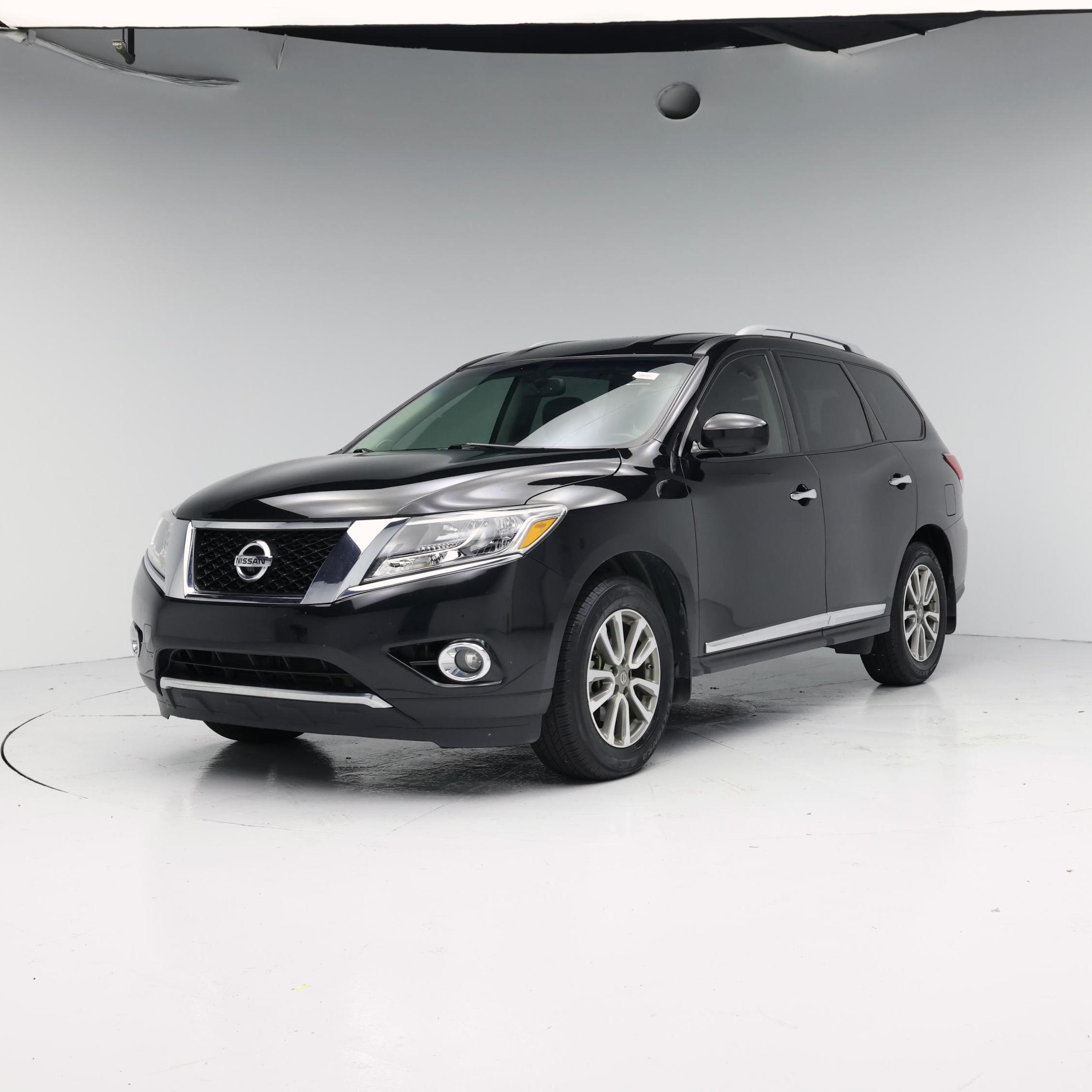 Thumbnail: 2015 Nissan Pathfinder - 4
