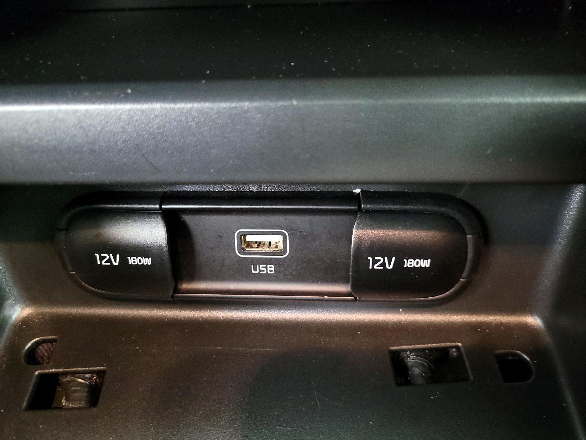 Thumbnail: 2025 Kia Soul - 18