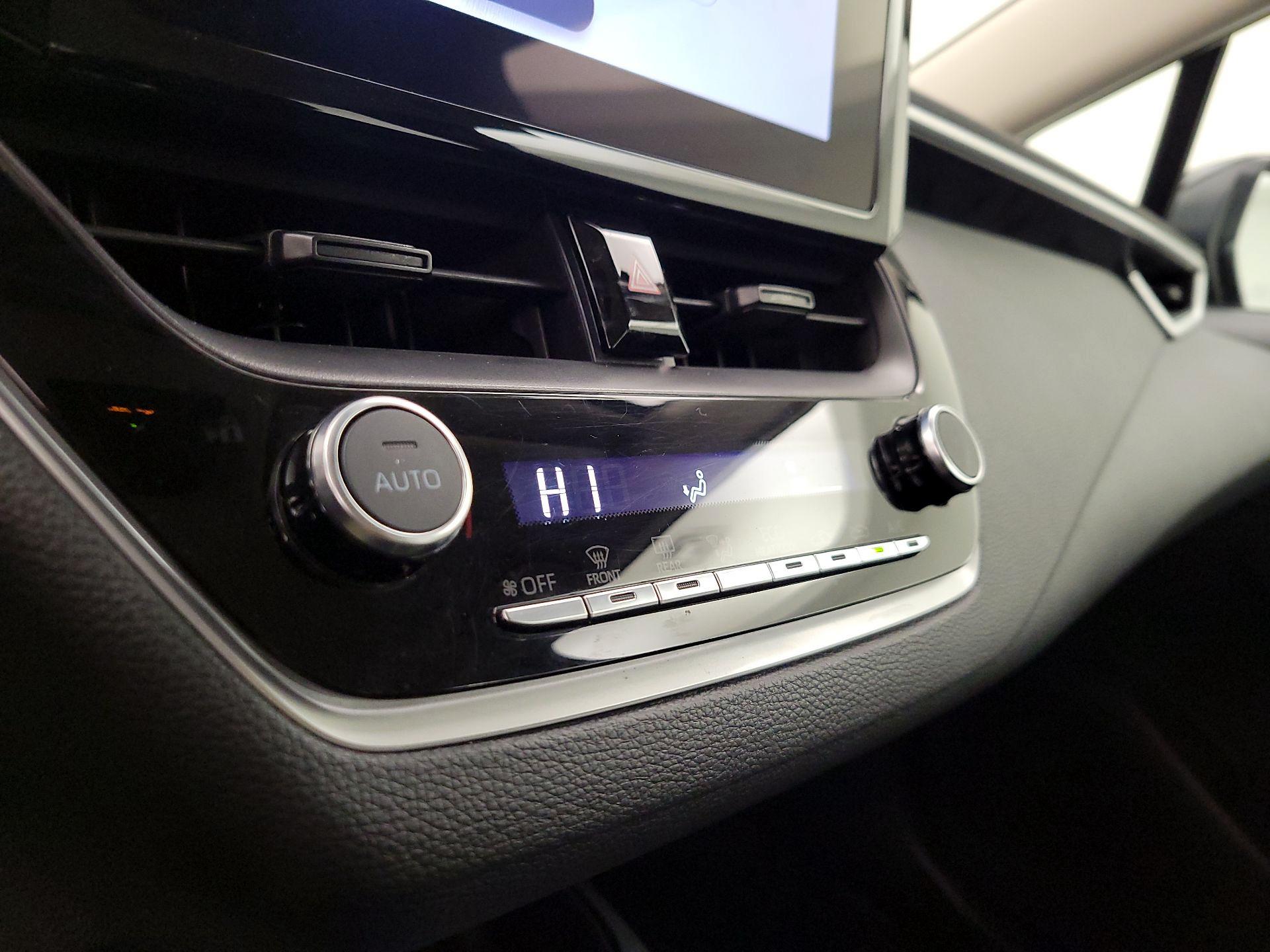 Thumbnail: 2025 Toyota Corolla - 16