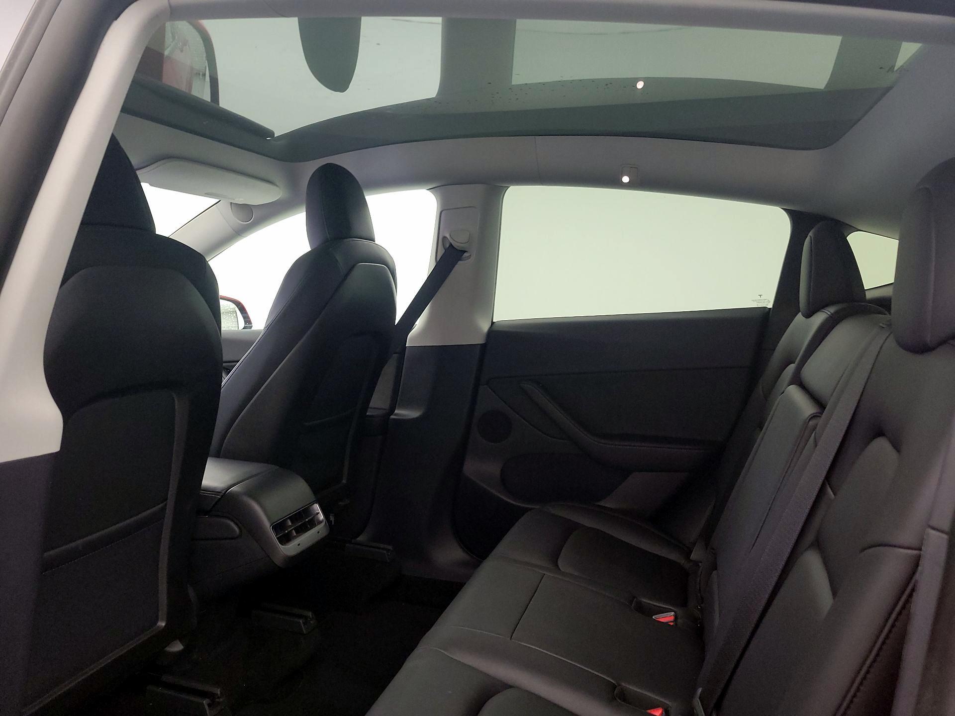 Thumbnail: 2020 Tesla Model Y - 19