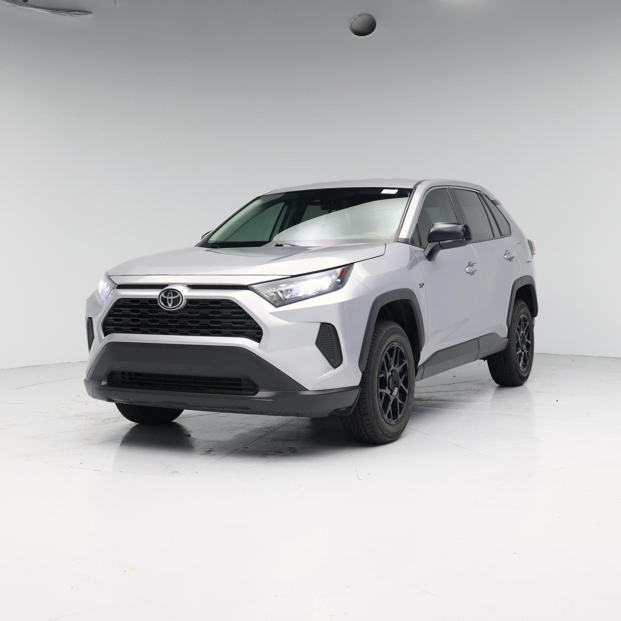 Thumbnail: 2022 Toyota RAV4 - 4