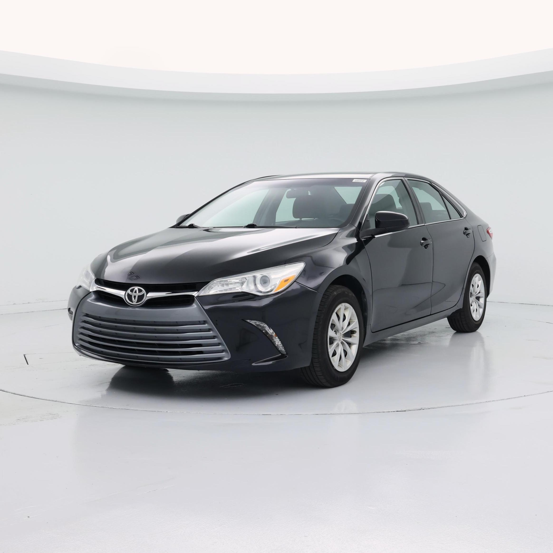 Thumbnail: 2017 Toyota Camry - 4