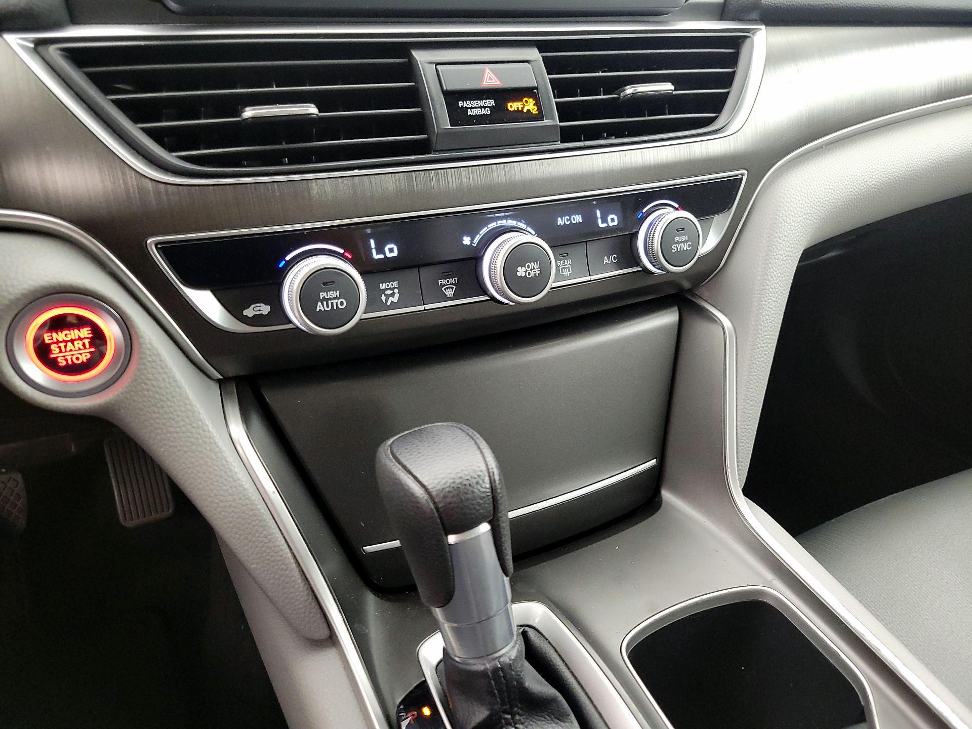 Thumbnail: 2019 Honda Accord - 16