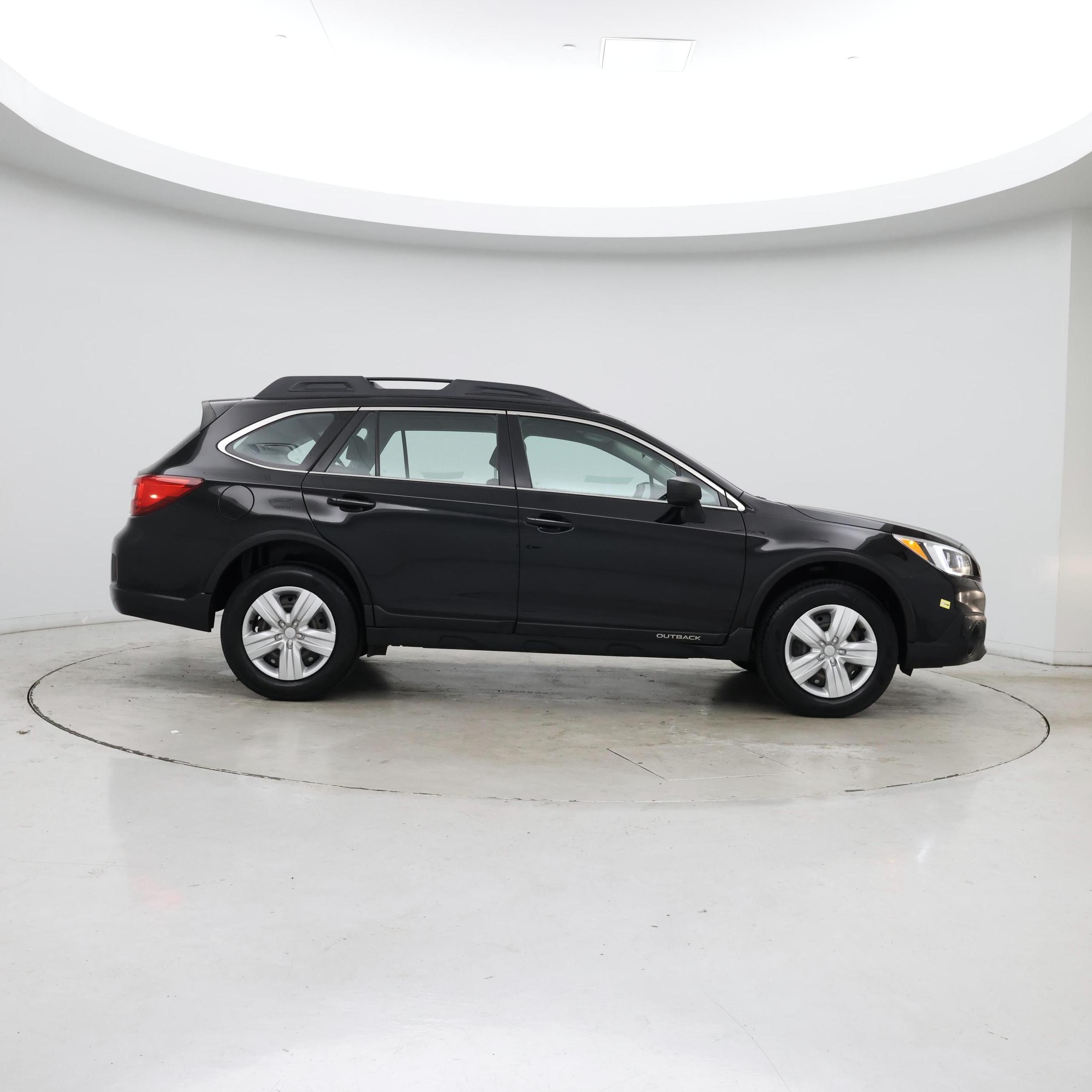 Thumbnail: 2015 Subaru Outback - 7
