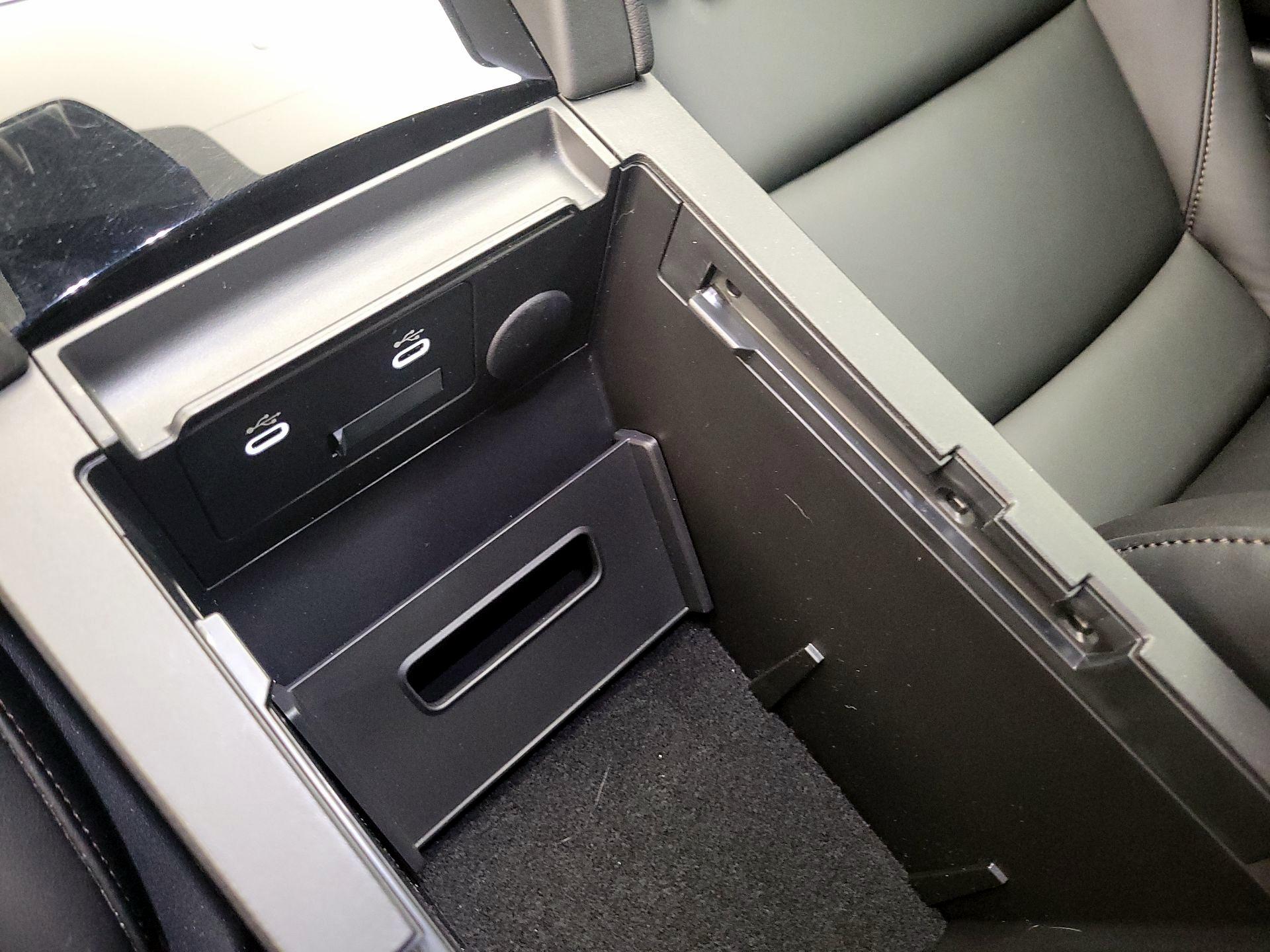 Thumbnail: 2024 Mazda Mazda3 - 17