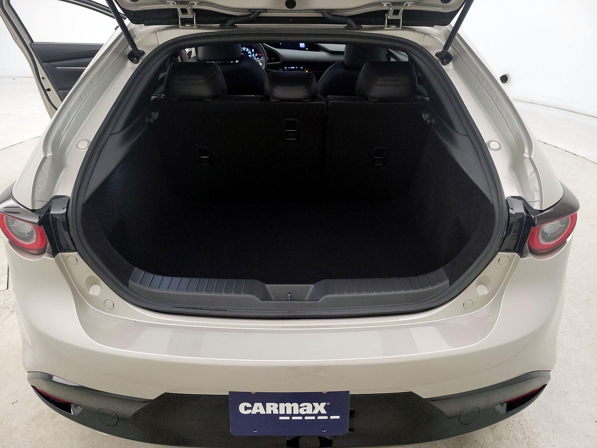 Thumbnail: 2024 Mazda Mazda3 - 19