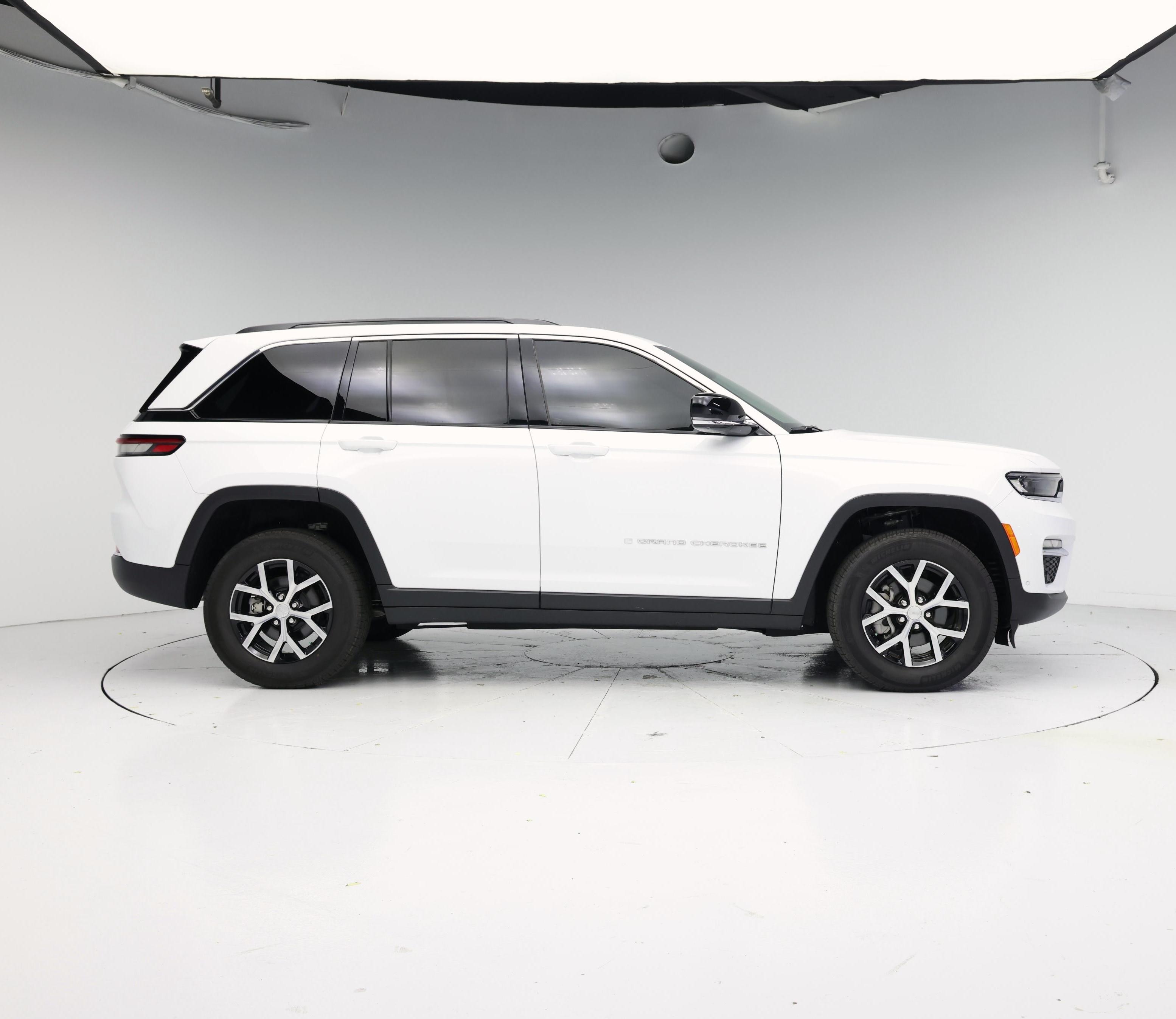 Thumbnail: 2025 Jeep Grand Cherokee - 7