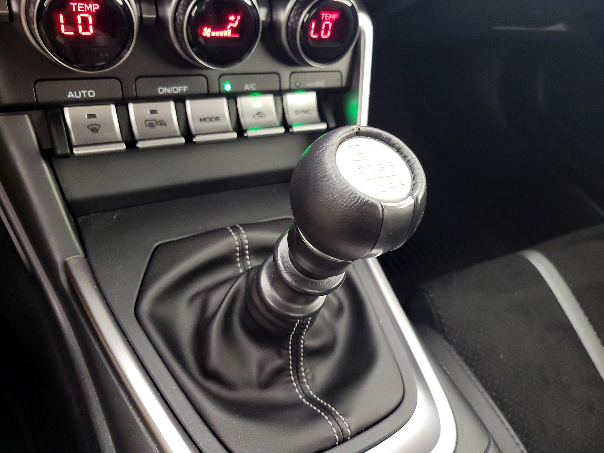 Thumbnail: 2024 Toyota GR86 - 17