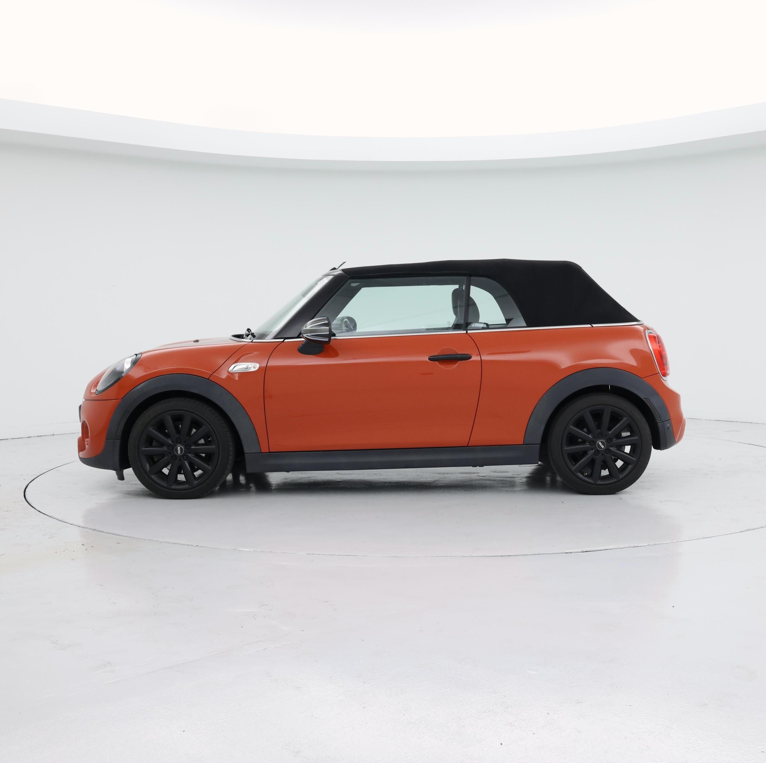 Thumbnail: 2019 MINI Cooper - 3