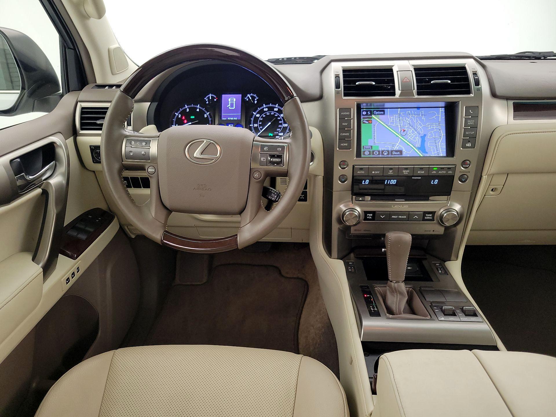 Thumbnail: 2019 Lexus GX - 10