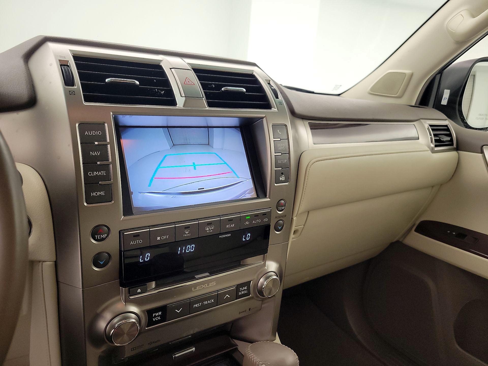 Thumbnail: 2019 Lexus GX - 15