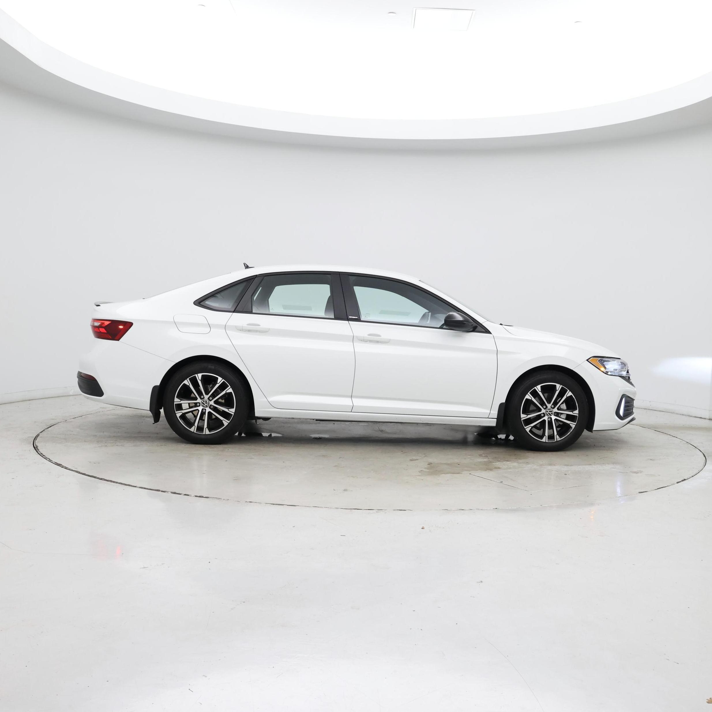Thumbnail: 2023 Volkswagen Jetta - 7