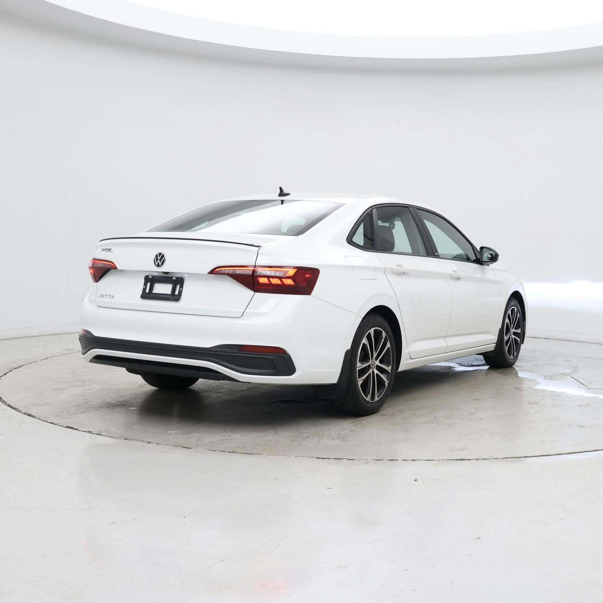 Thumbnail: 2023 Volkswagen Jetta - 8
