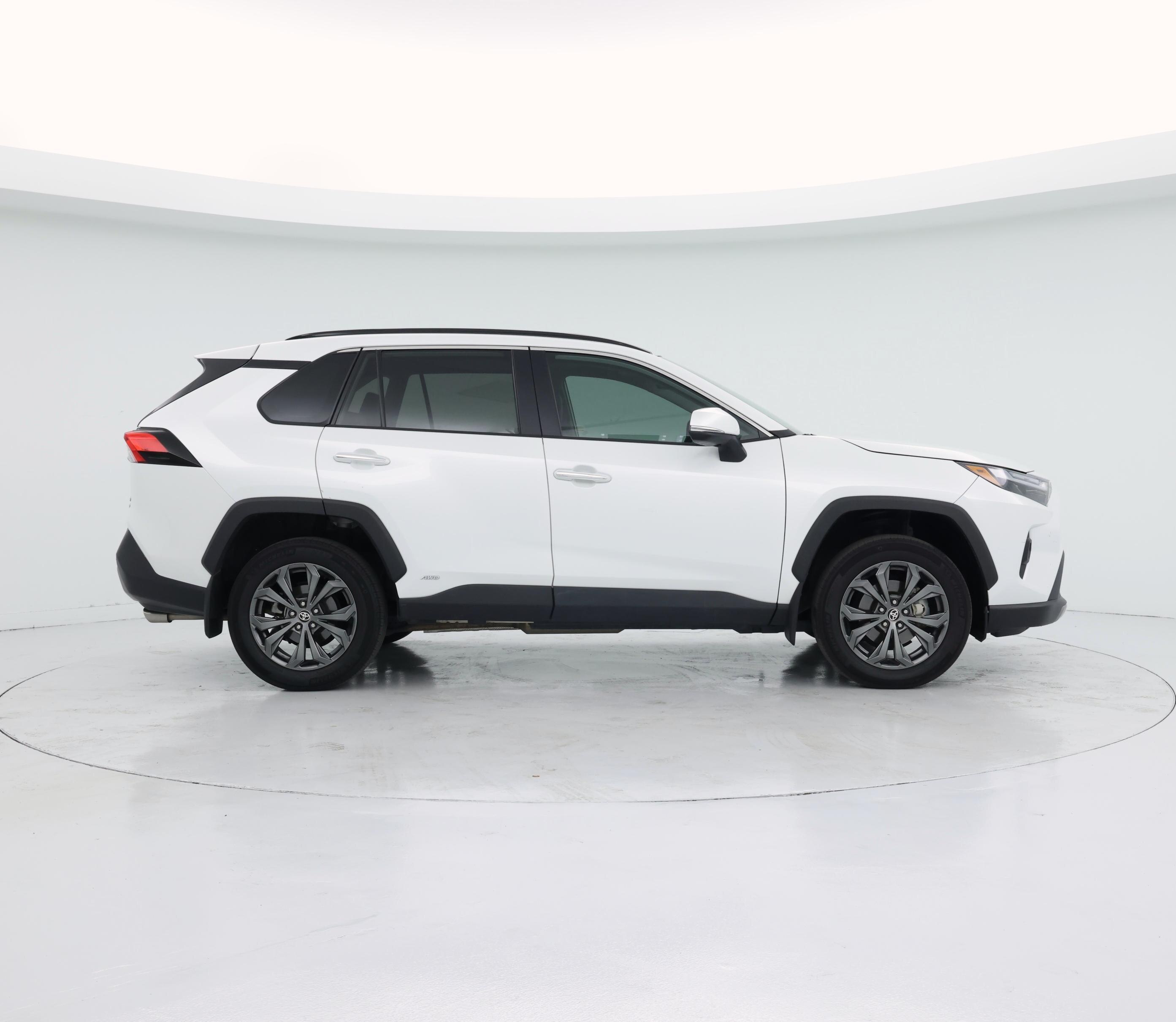 Thumbnail: 2024 Toyota RAV4 - 7