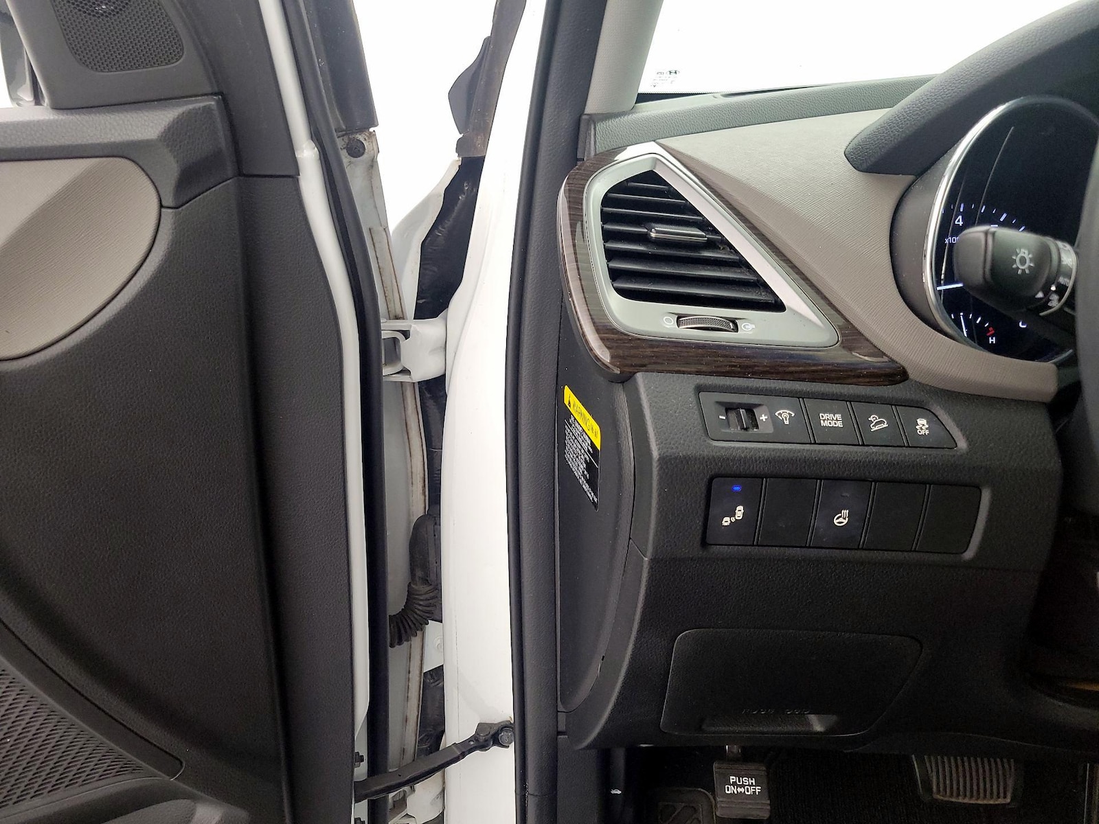 2017 Hyundai Santa Fe Sport 2.0T - Photo 14