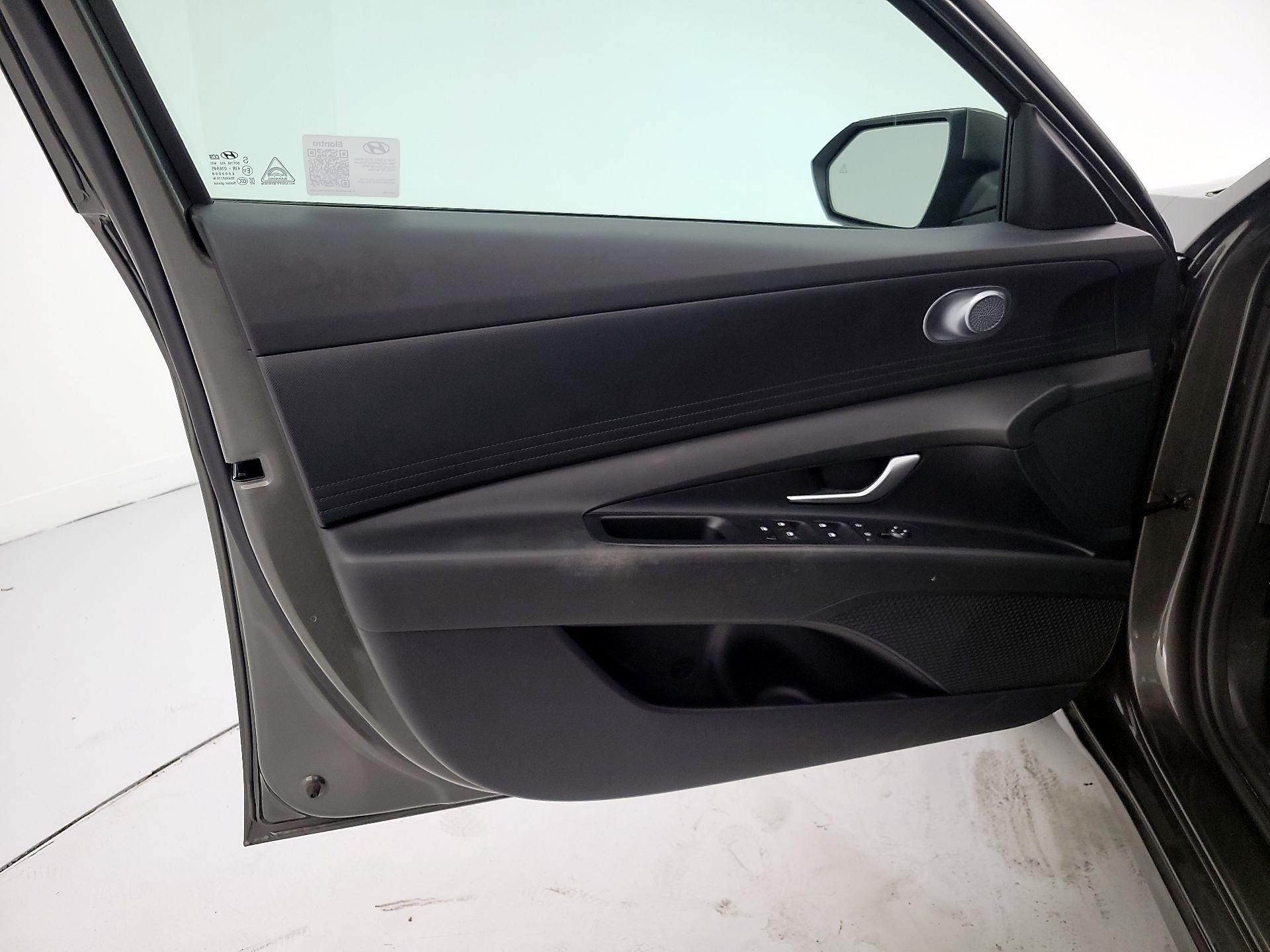 Thumbnail: 2024 Hyundai Elantra - 12