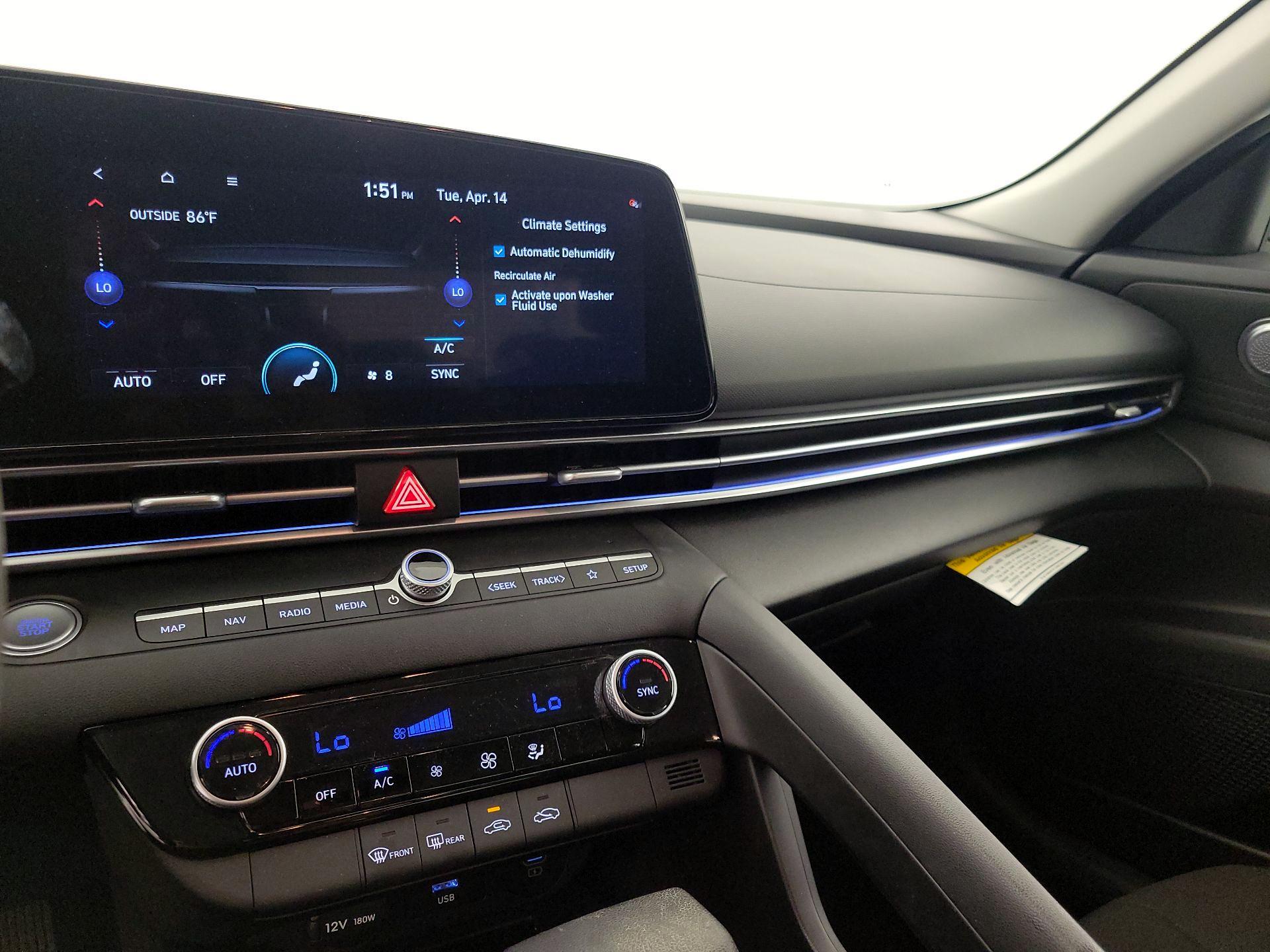 Thumbnail: 2024 Hyundai Elantra - 17