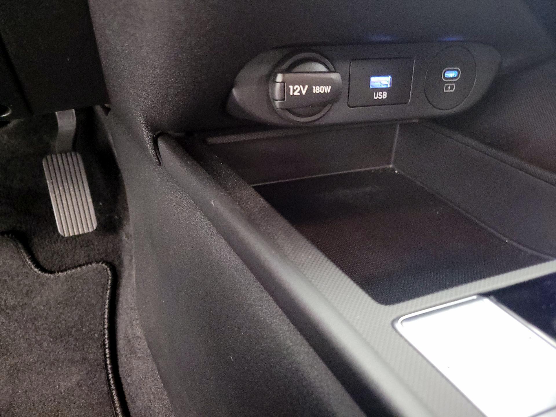 Thumbnail: 2024 Hyundai Elantra - 19