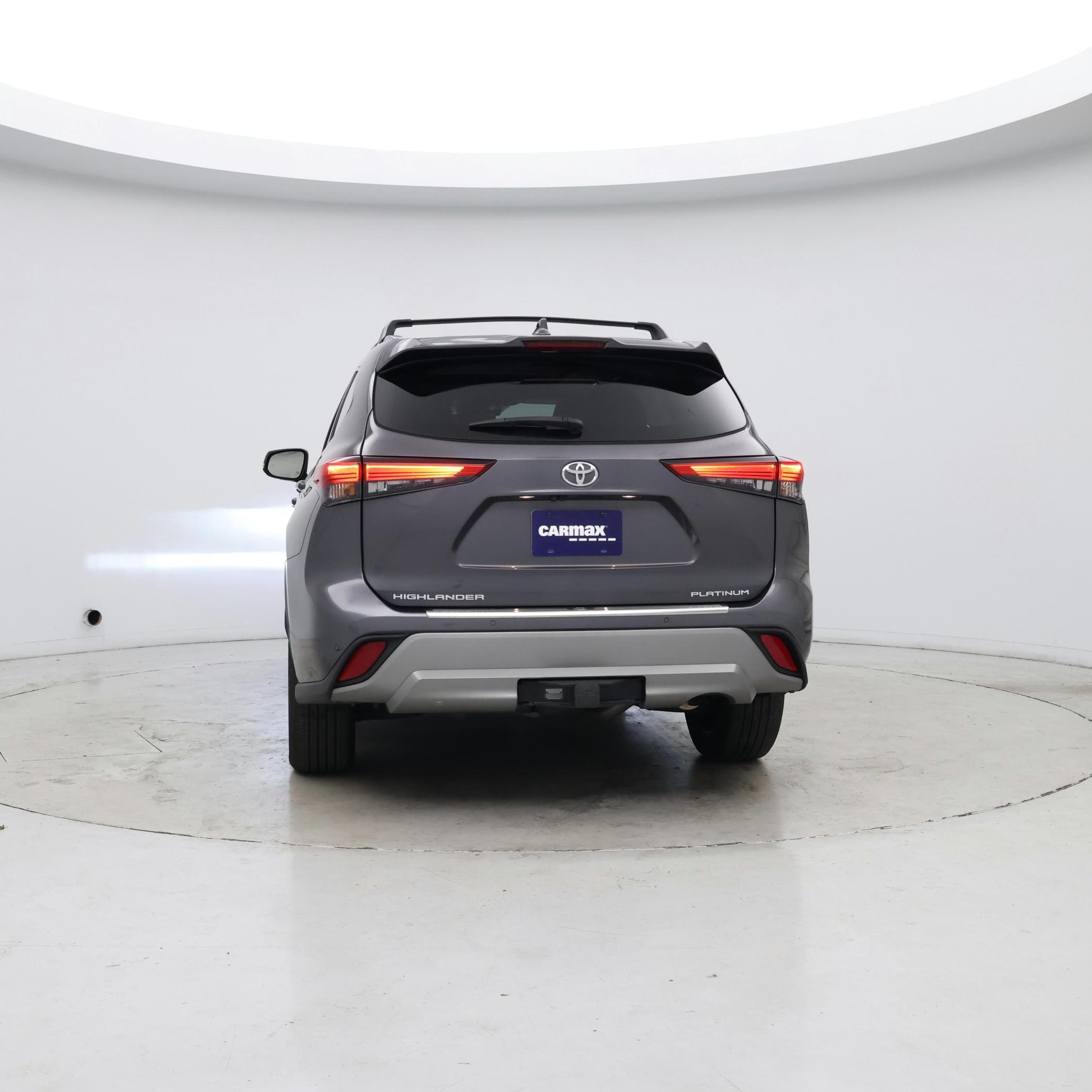 Thumbnail: 2021 Toyota Highlander - 6