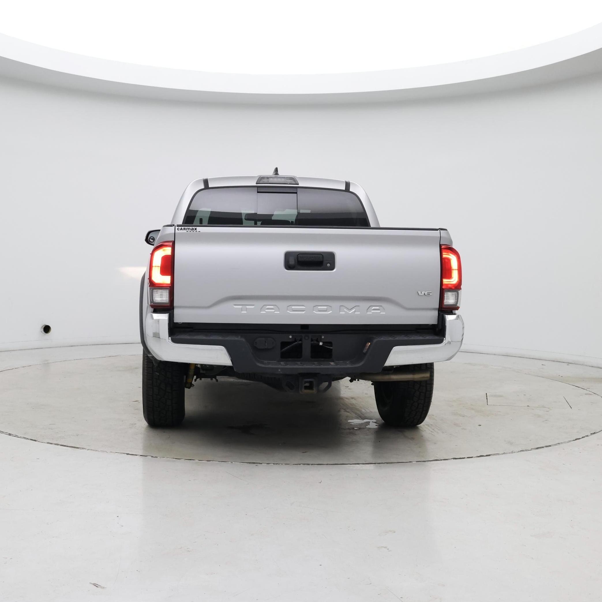 Thumbnail: 2019 Toyota Tacoma - 6