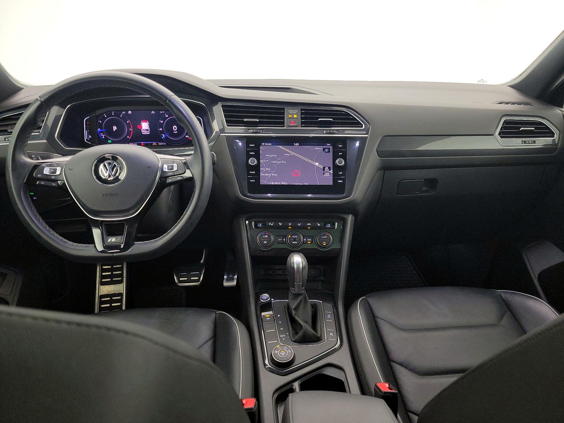 Thumbnail: 2019 Volkswagen Tiguan - 9