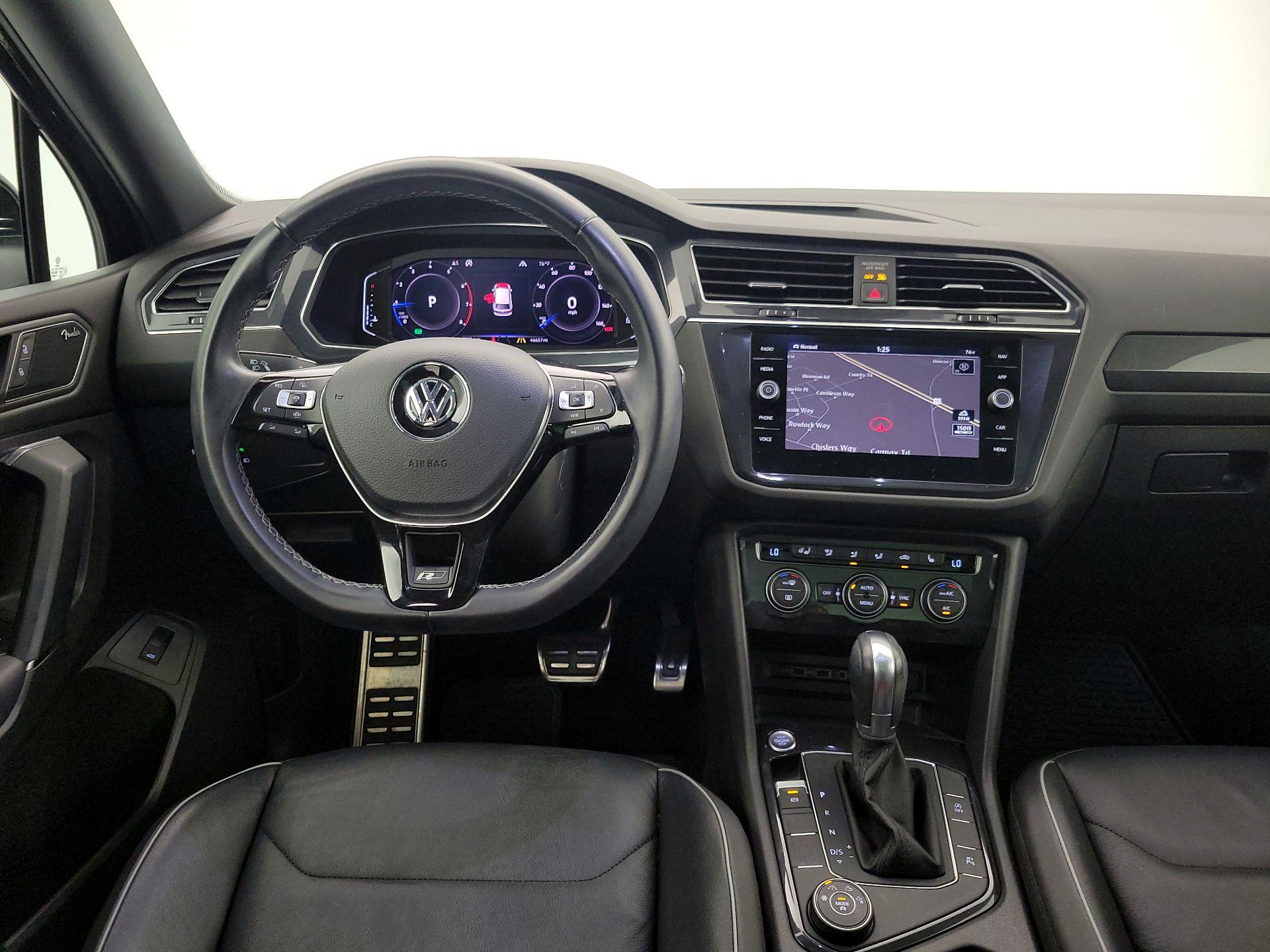 Thumbnail: 2019 Volkswagen Tiguan - 10