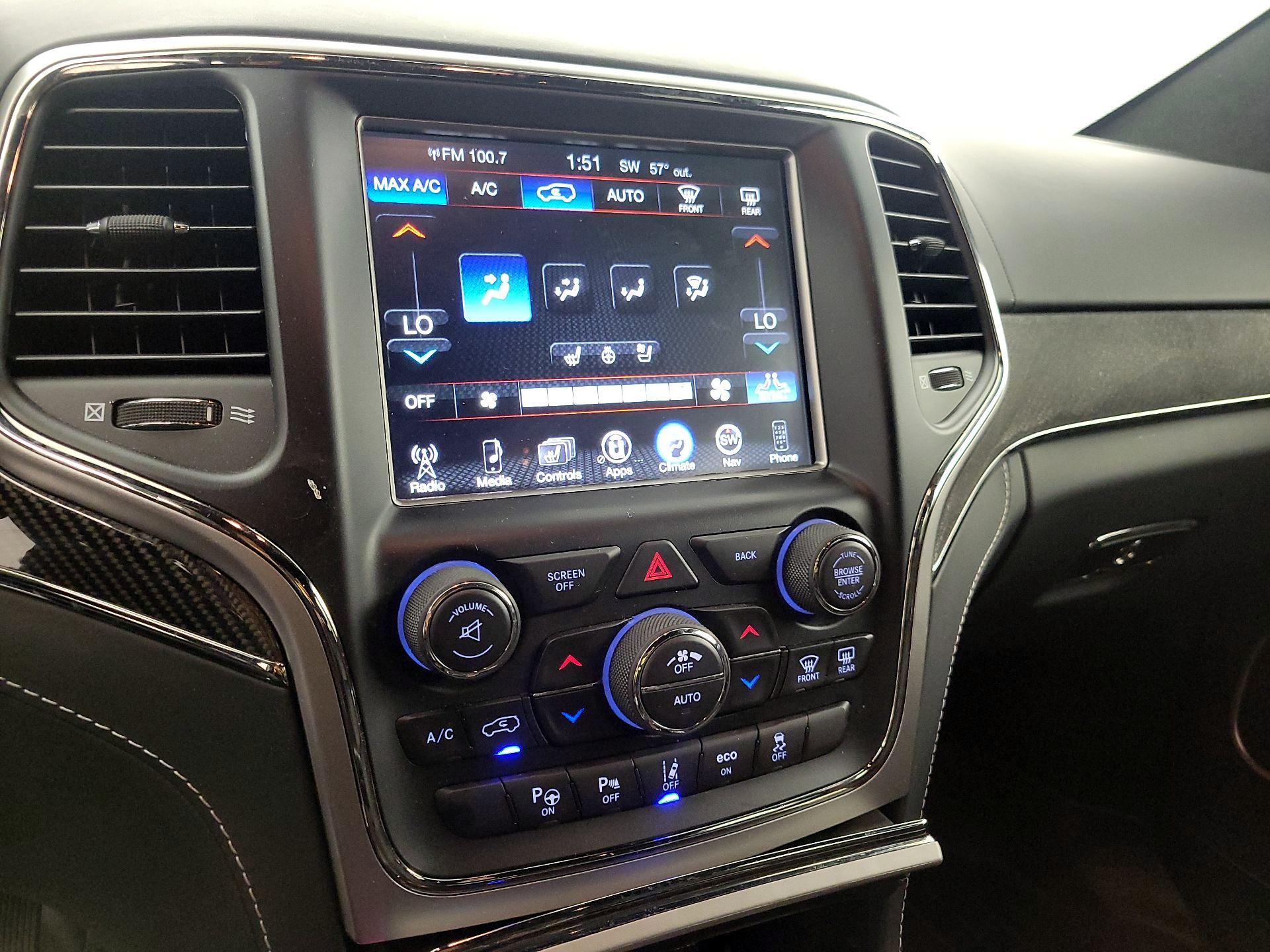 Thumbnail: 2017 Jeep Grand Cherokee - 17