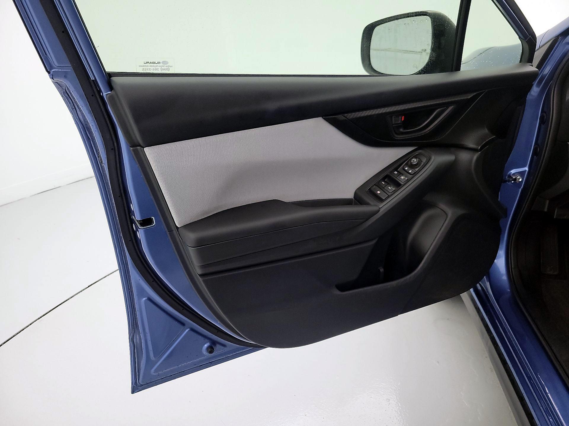 Thumbnail: 2019 Subaru Crosstrek - 12