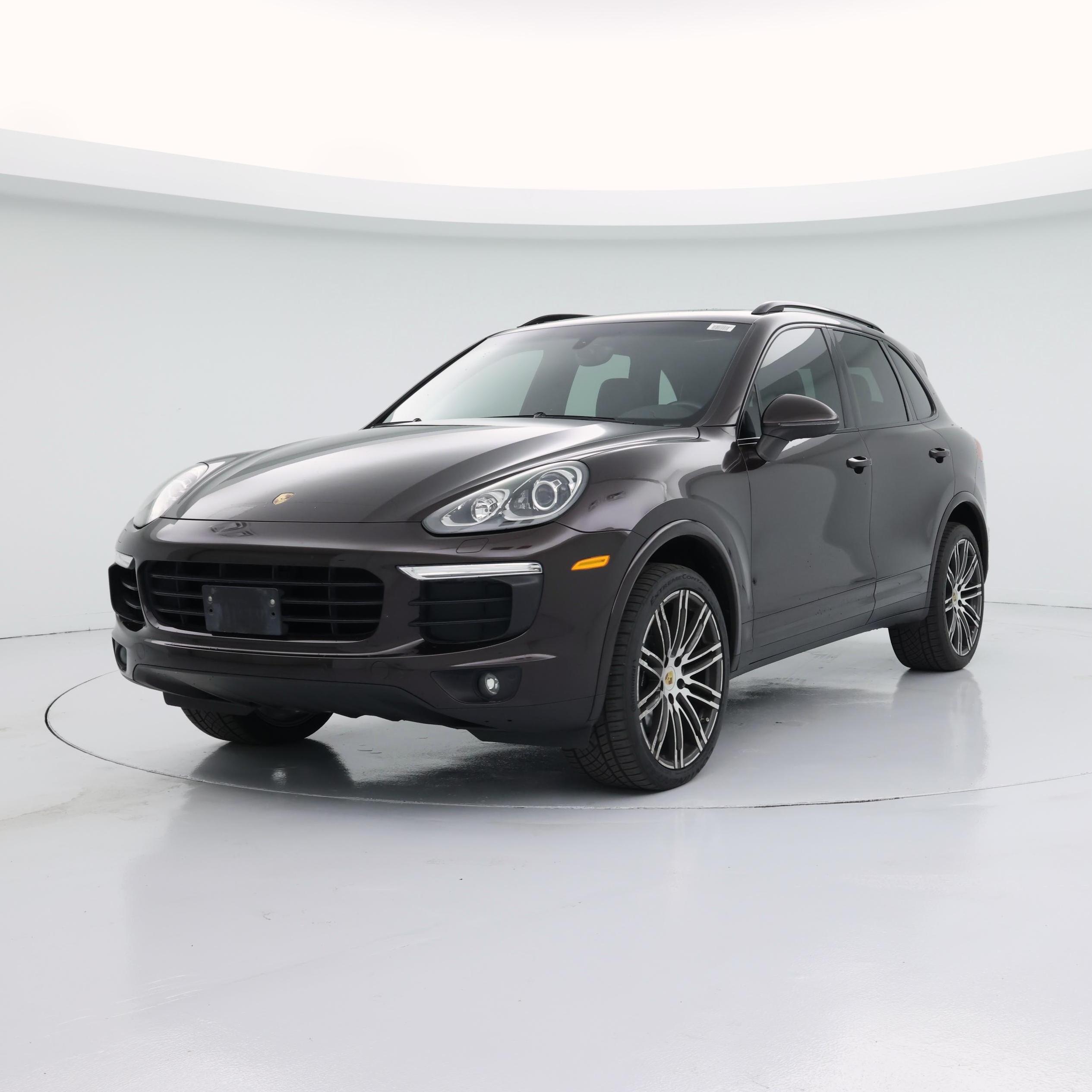 Thumbnail: 2017 Porsche Cayenne - 4
