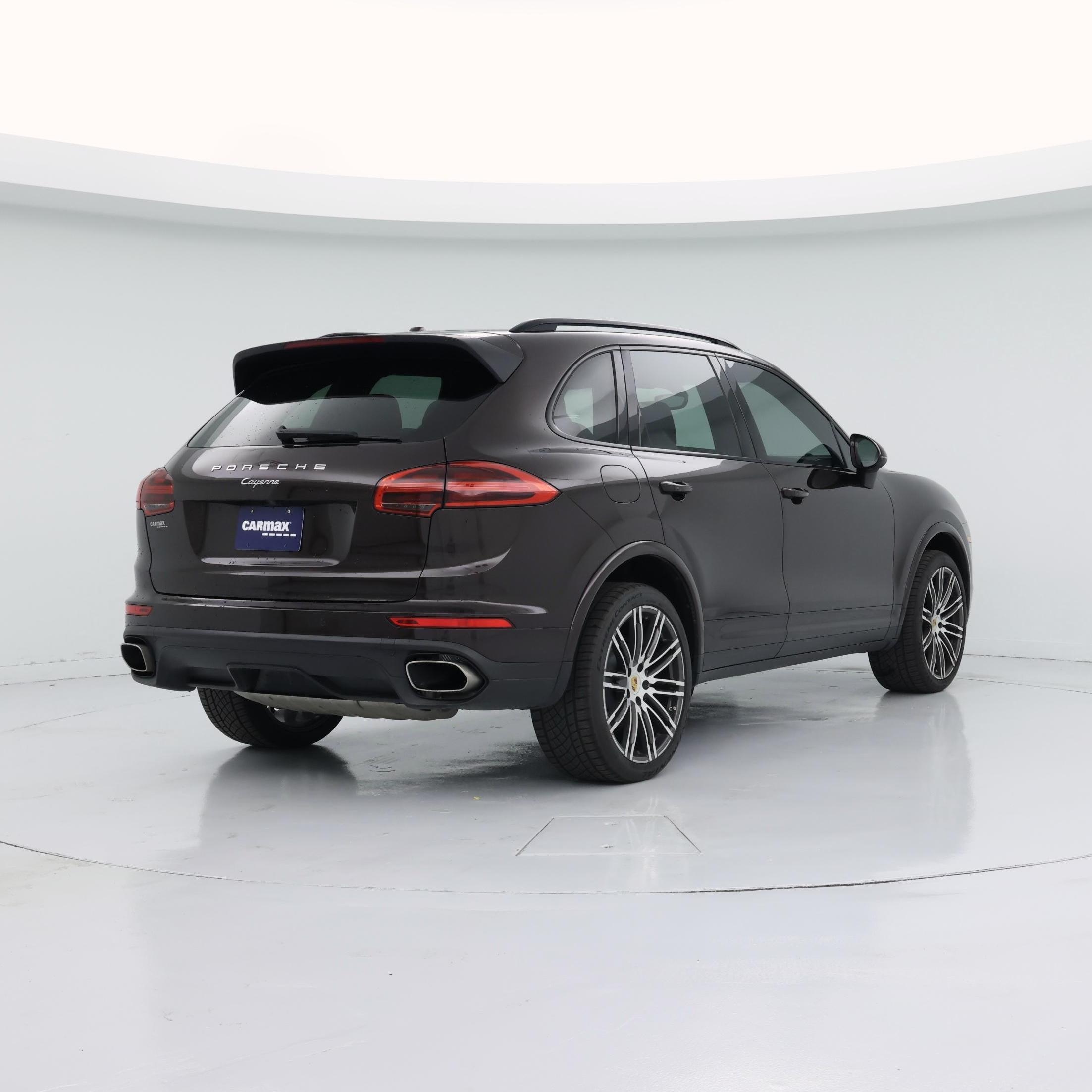 Thumbnail: 2017 Porsche Cayenne - 8