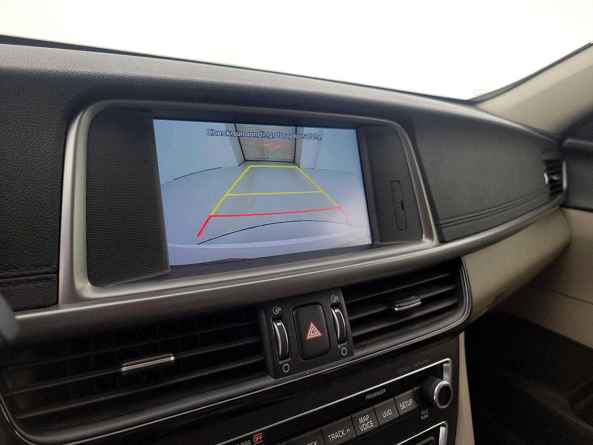 Thumbnail: 2016 Kia Optima - 15