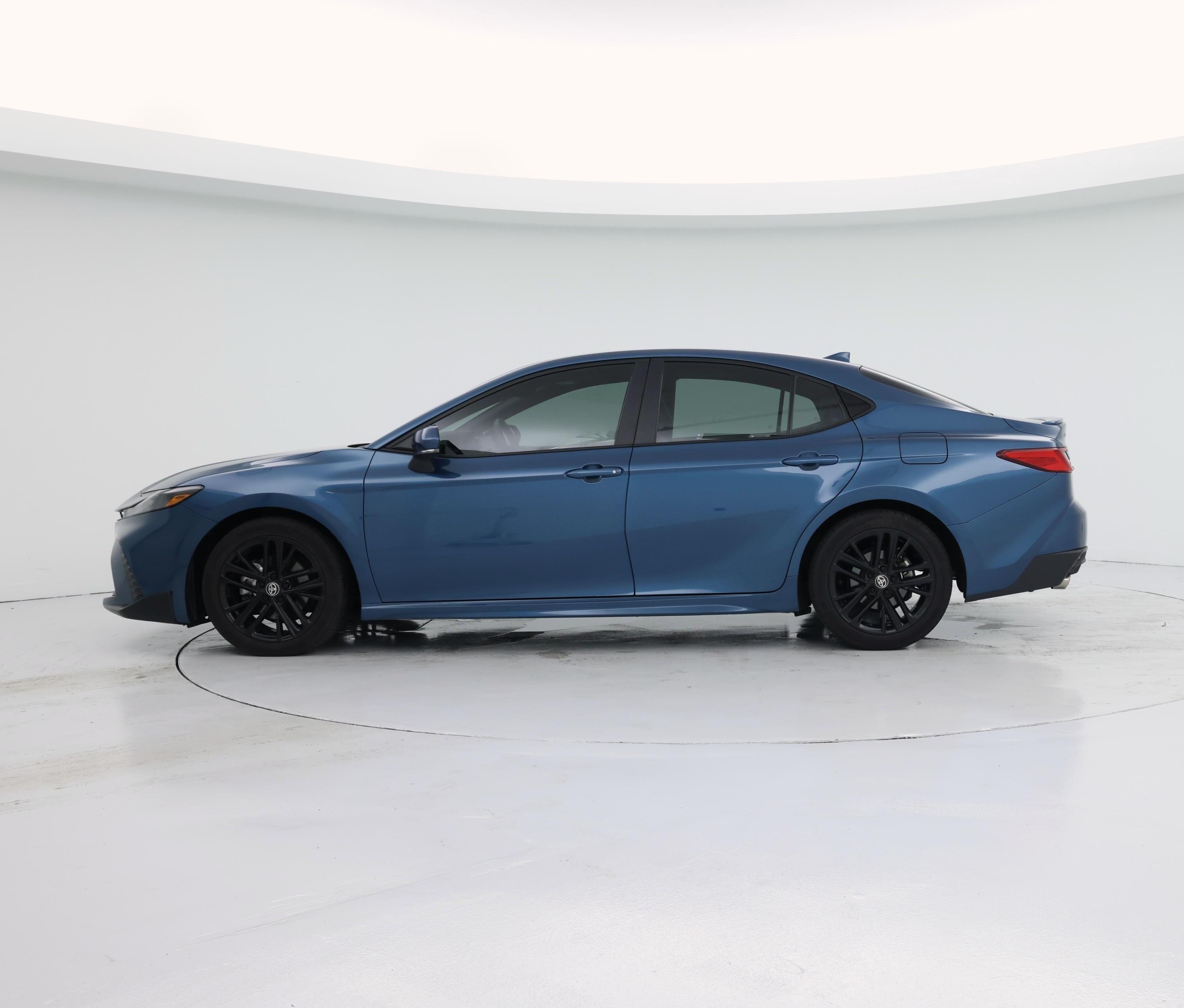 Thumbnail: 2025 Toyota Camry - 3