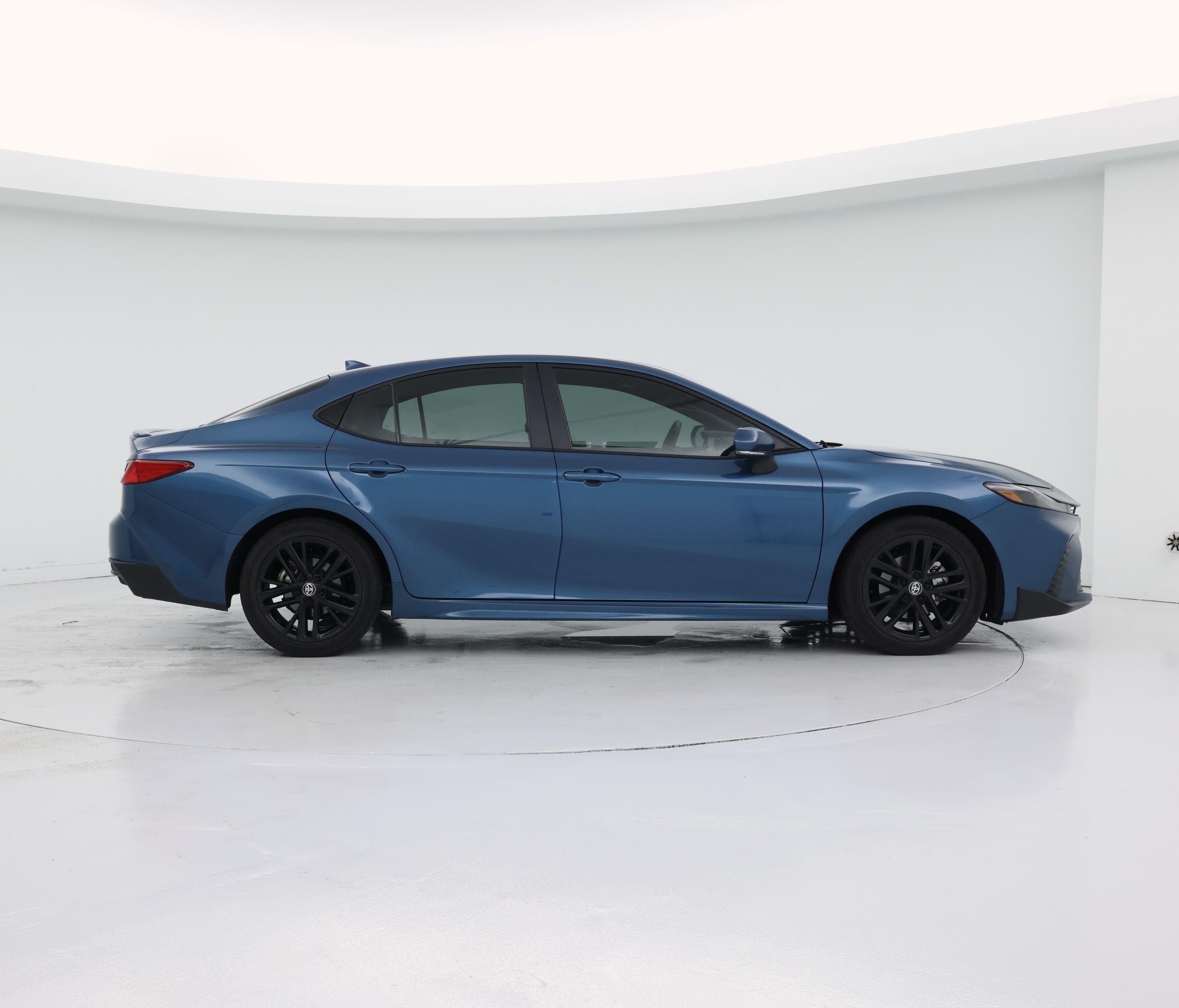 Thumbnail: 2025 Toyota Camry - 7
