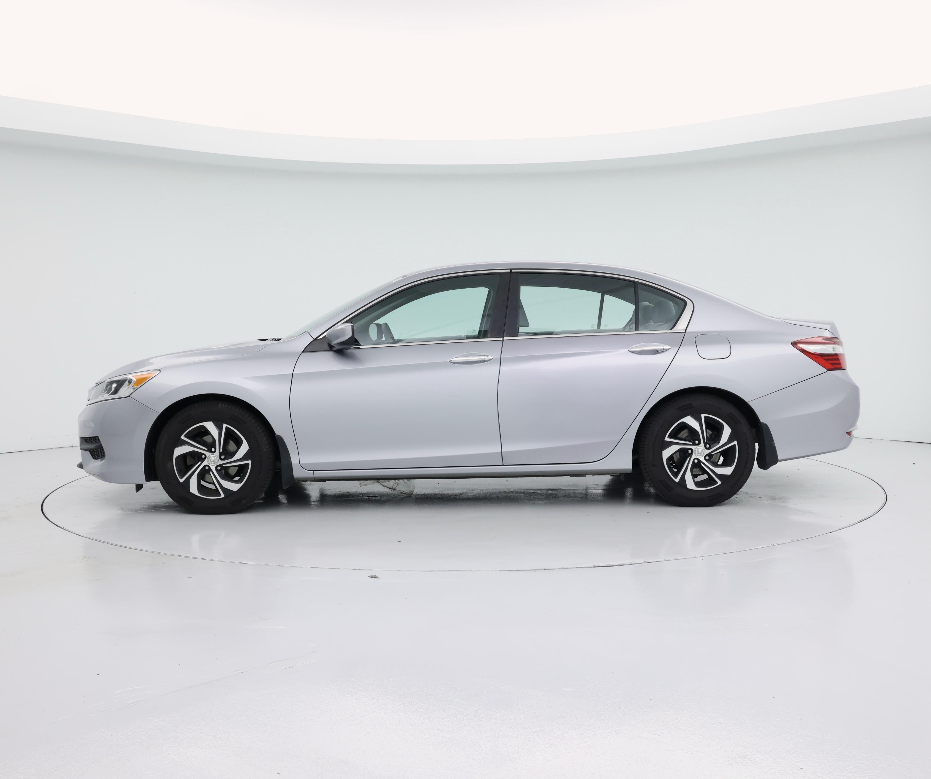 Thumbnail: 2016 Honda Accord - 3