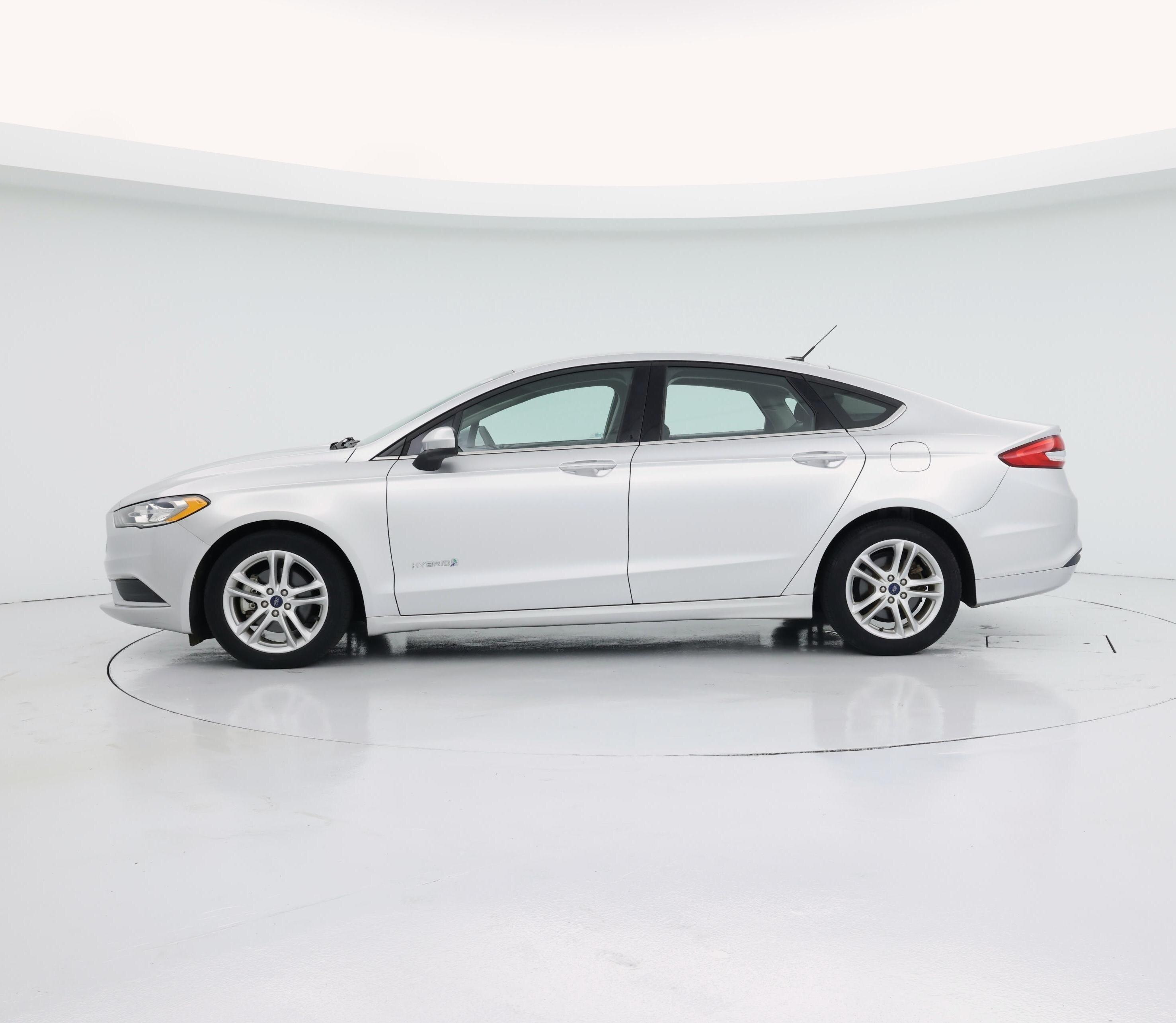 Thumbnail: 2018 Ford Fusion - 3