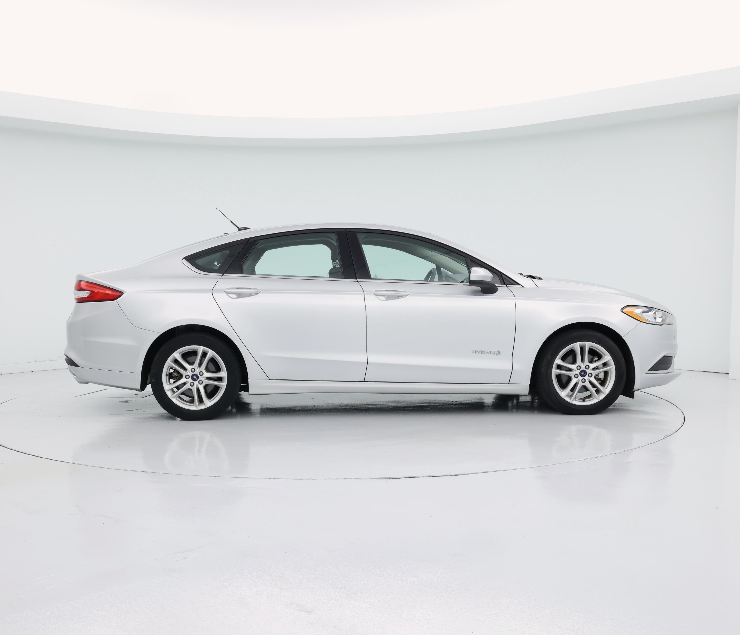 Thumbnail: 2018 Ford Fusion - 7