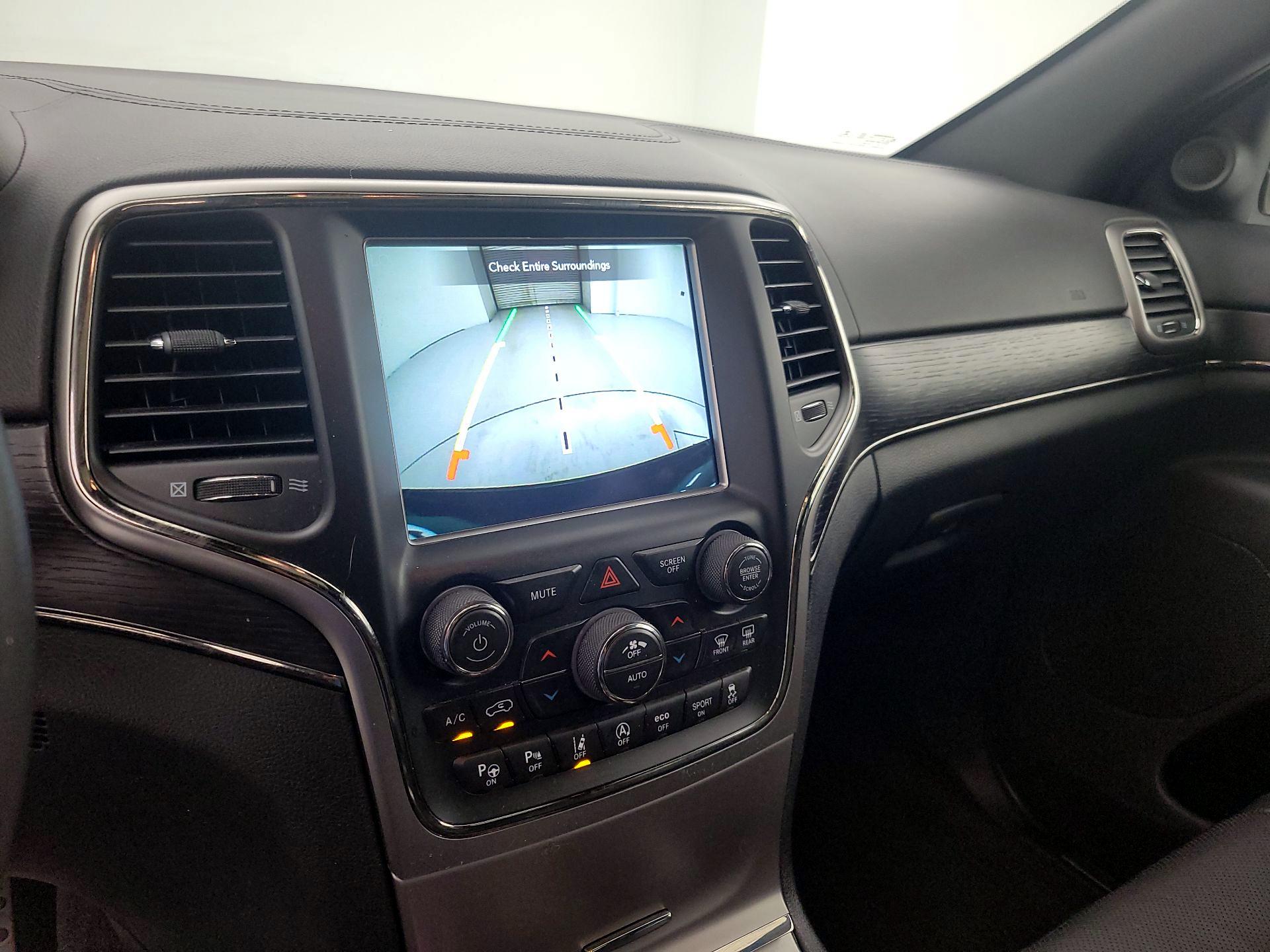 Thumbnail: 2018 Jeep Grand Cherokee - 15