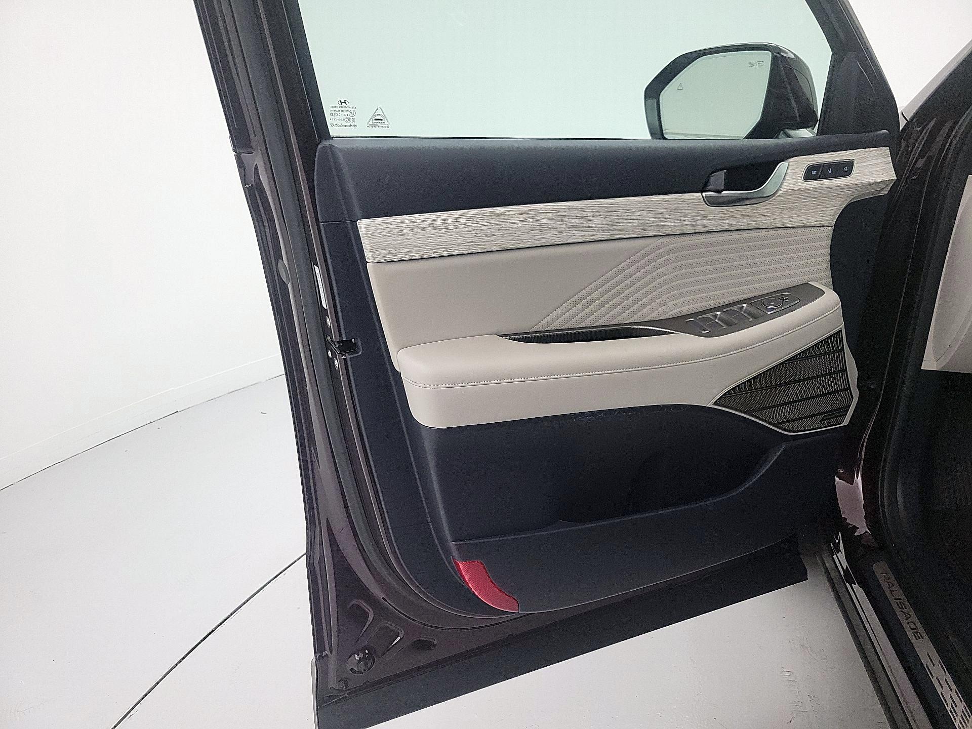 Thumbnail: 2024 Hyundai Palisade - 12