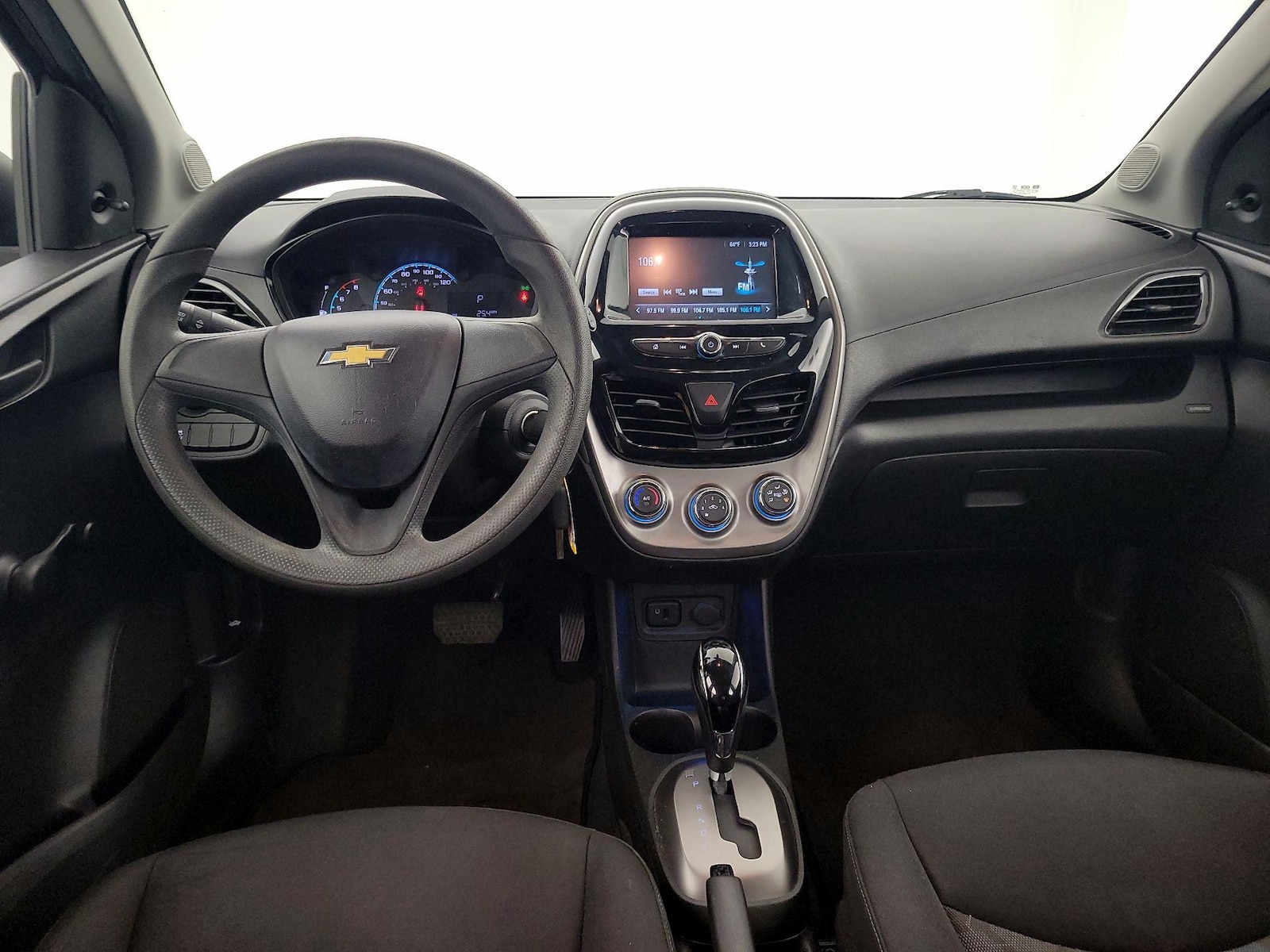 2016 Chevrolet Spark LS - Photo 10
