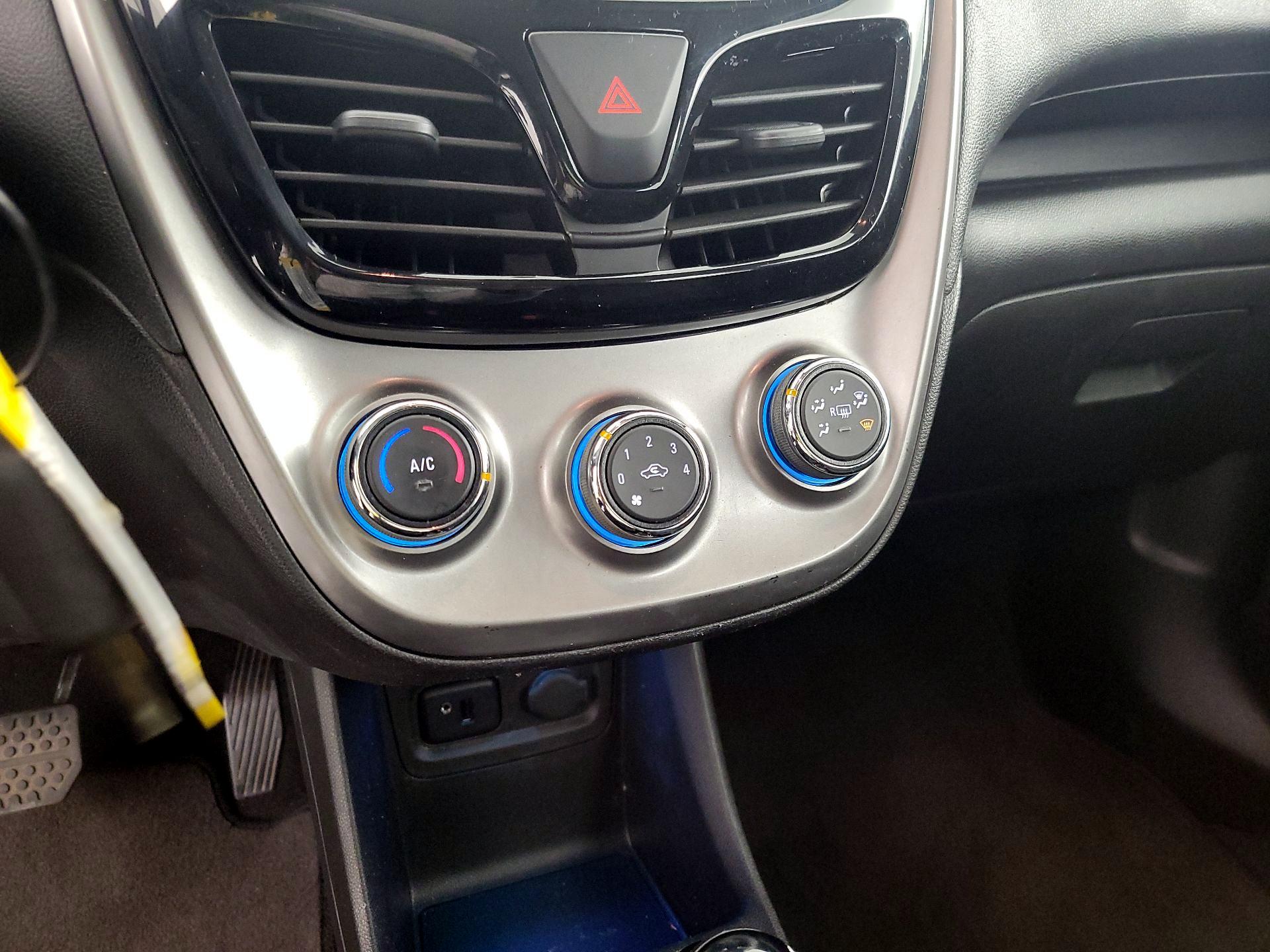 Thumbnail: 2016 Chevrolet Spark - 16
