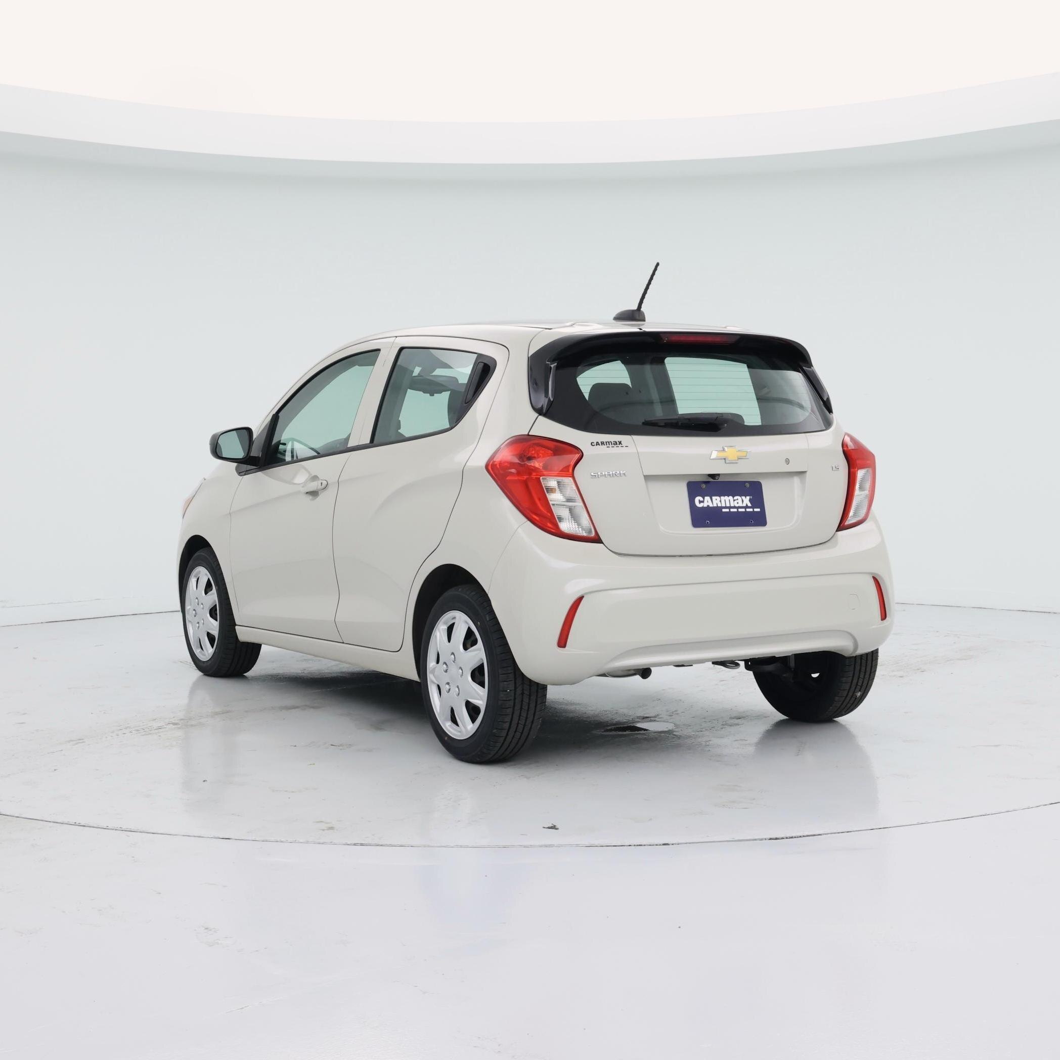 Thumbnail: 2016 Chevrolet Spark - 2