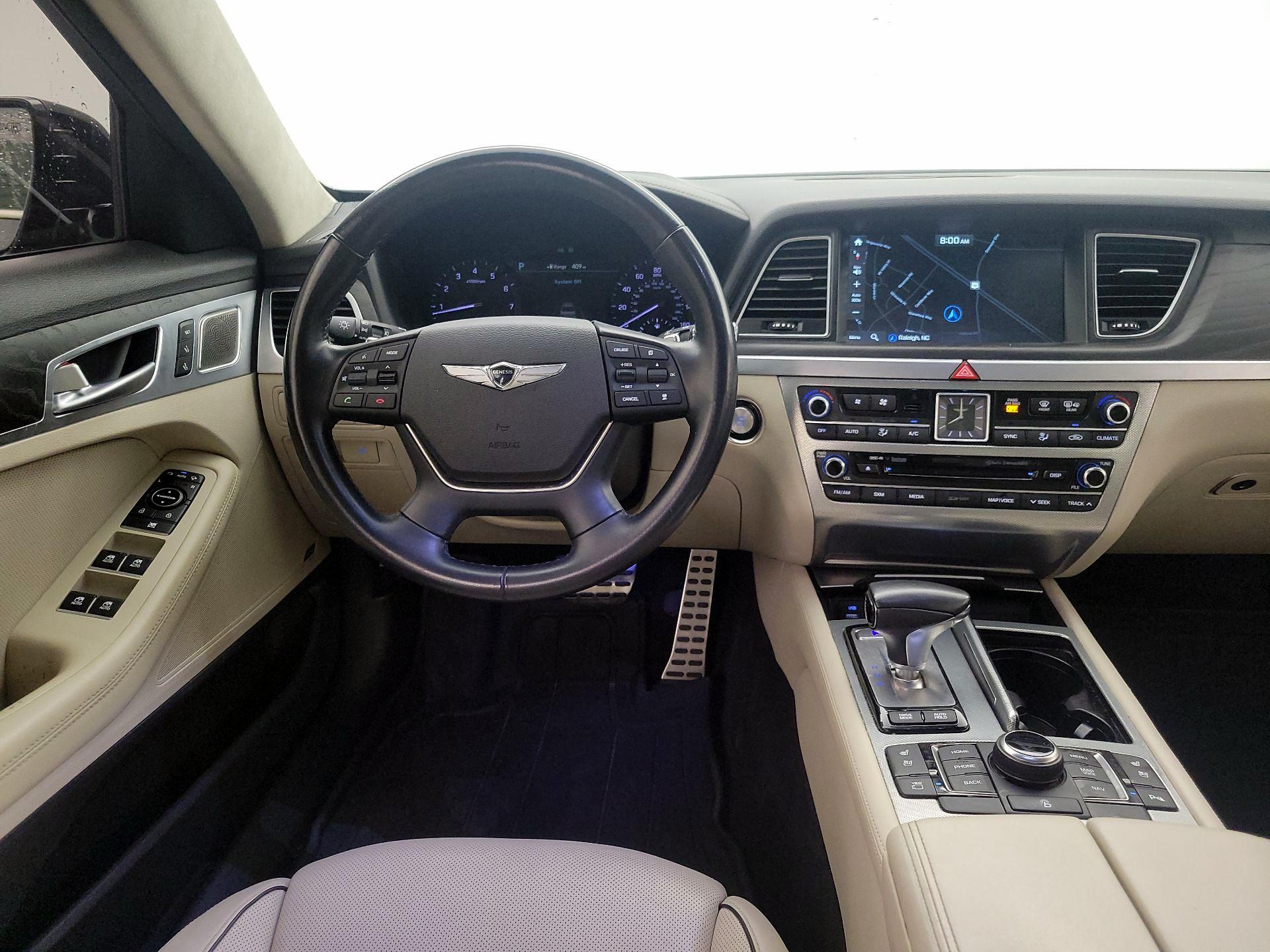 Thumbnail: 2018 Genesis G80 - 10