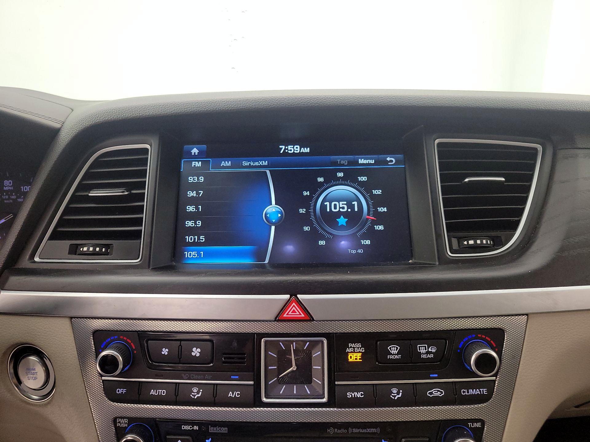 Thumbnail: 2018 Genesis G80 - 16