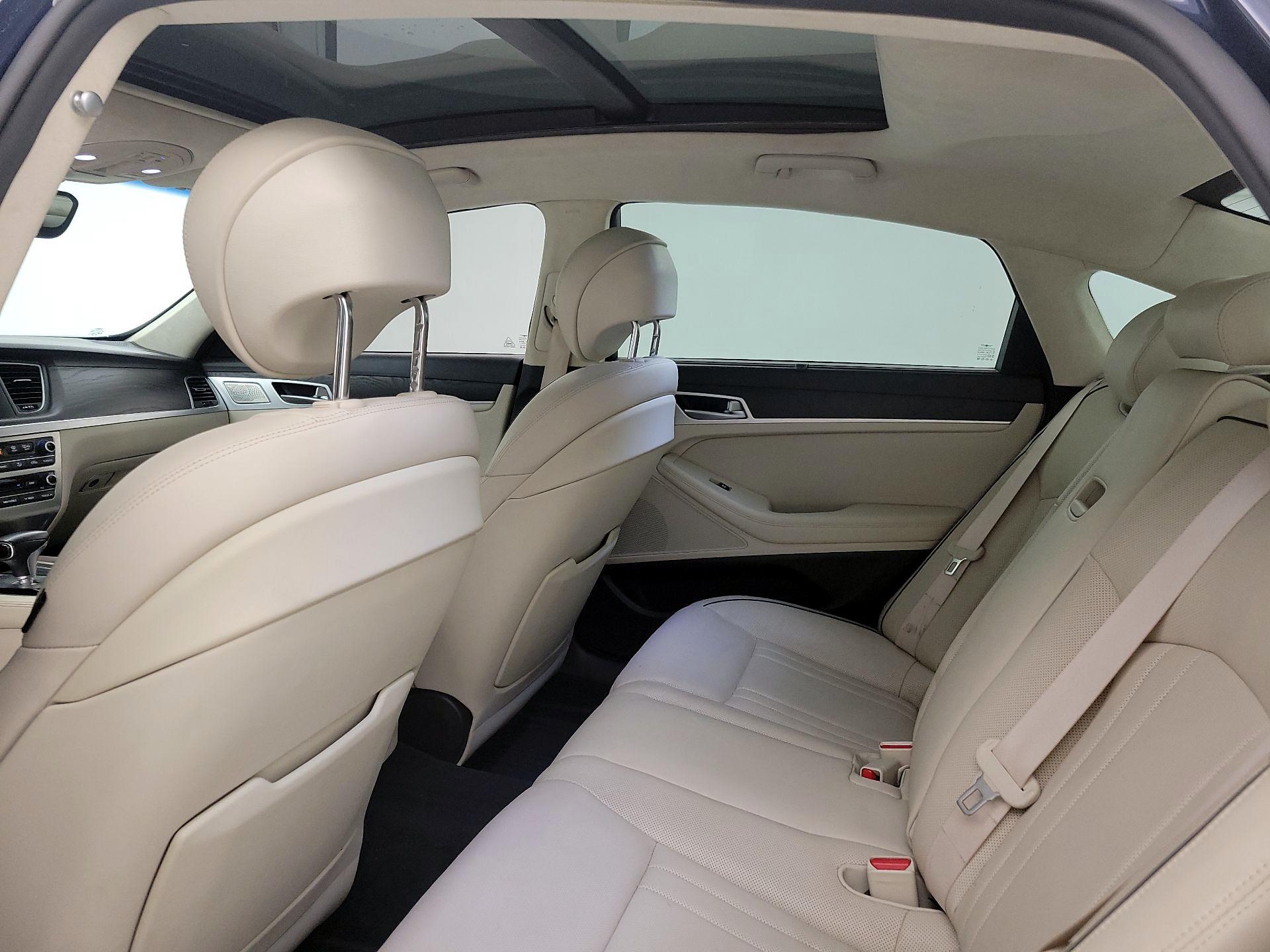 Thumbnail: 2018 Genesis G80 - 20