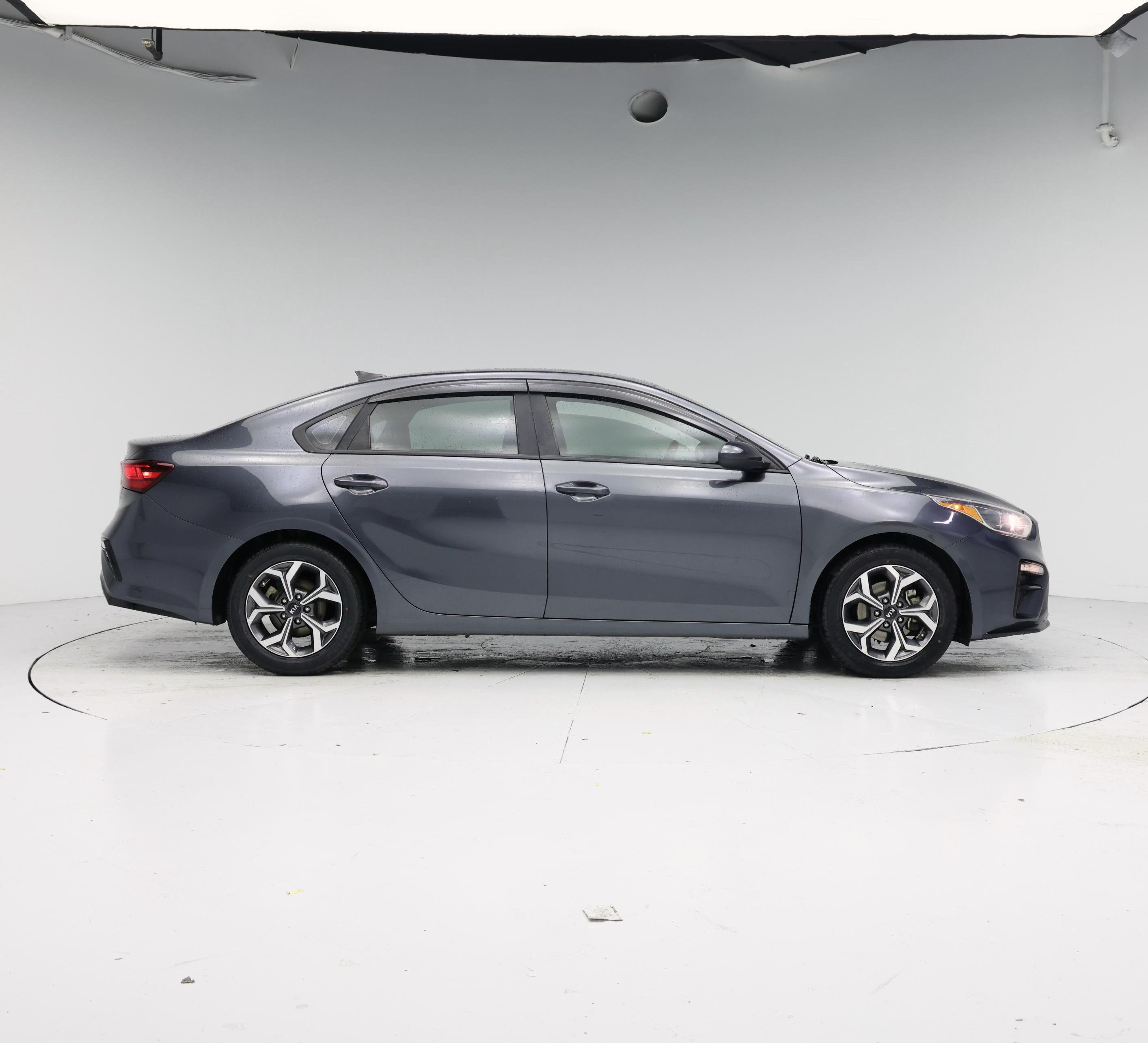 Thumbnail: 2020 Kia Forte - 7